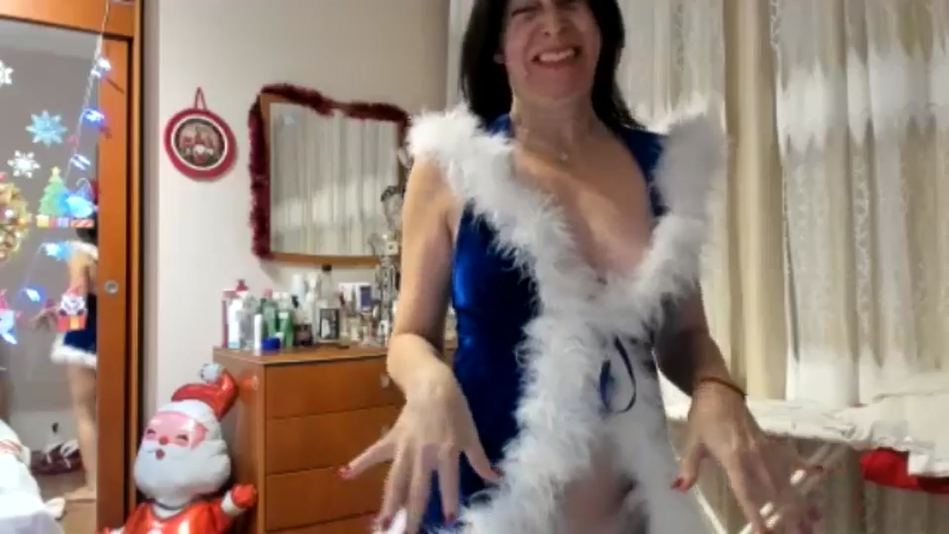 Gallery image thumbnail from Cougar_Fiona's myfreecams stream on, 12/23/2025, 23:27 image 7 of 20