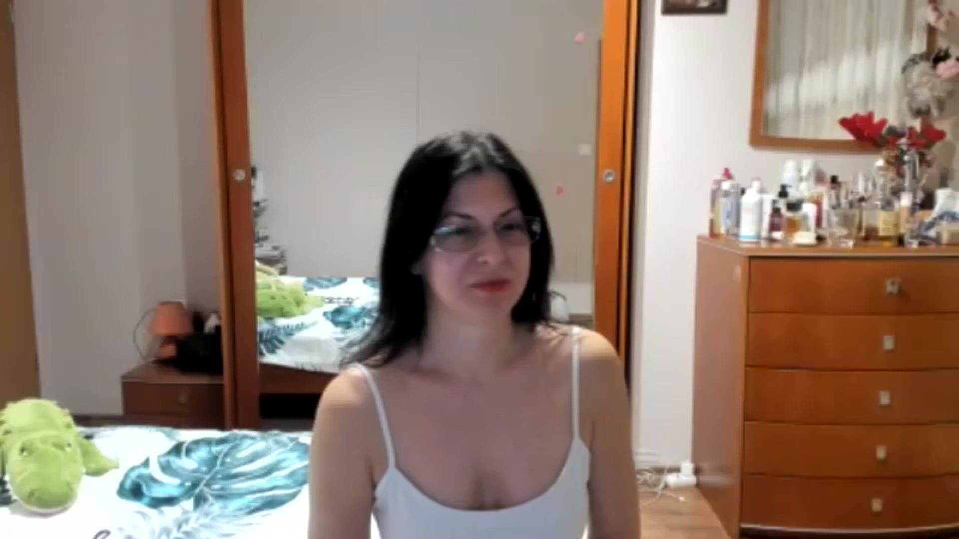 Gallery image thumbnail from Cougar_Fiona's myfreecams stream on, 01/27/2026, 24:58 image 10 of 20