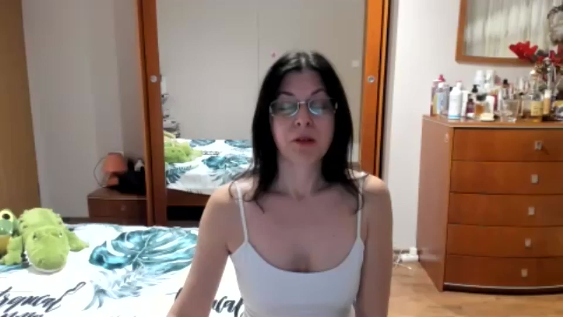 Gallery image thumbnail from Cougar_Fiona's myfreecams stream on, 01/27/2026, 24:58 image 1 of 20