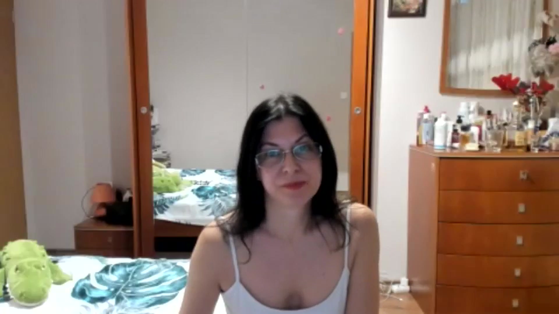 Gallery image thumbnail from Cougar_Fiona's myfreecams stream on, 01/27/2026, 24:58 image 17 of 20