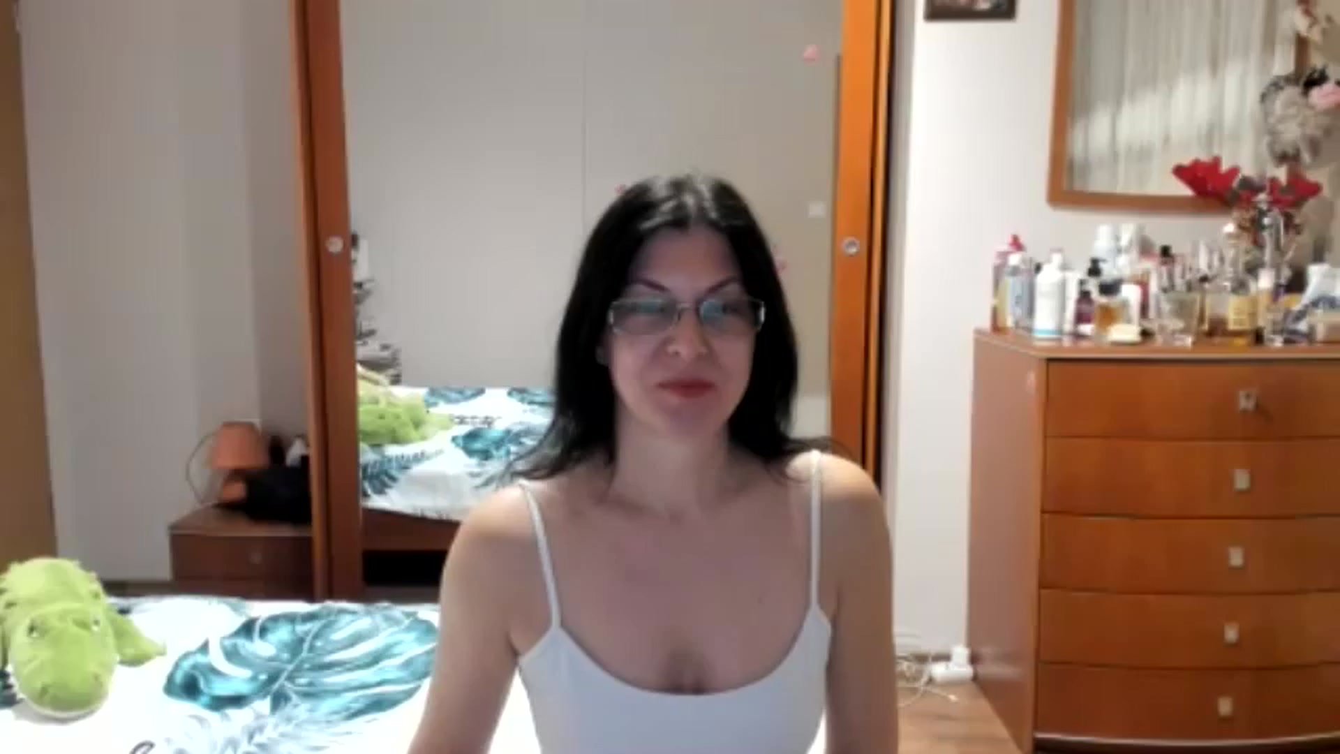 Gallery image thumbnail from Cougar_Fiona's myfreecams stream on, 01/27/2026, 24:58 image 8 of 20