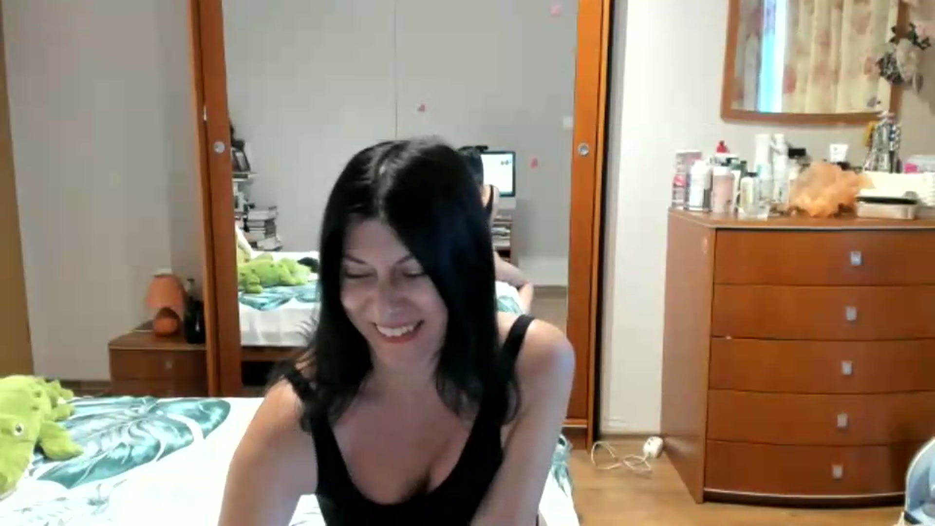 Gallery image thumbnail from Cougar_Fiona's myfreecams stream on, 06/25/2026, 10:41 image 3 of 20