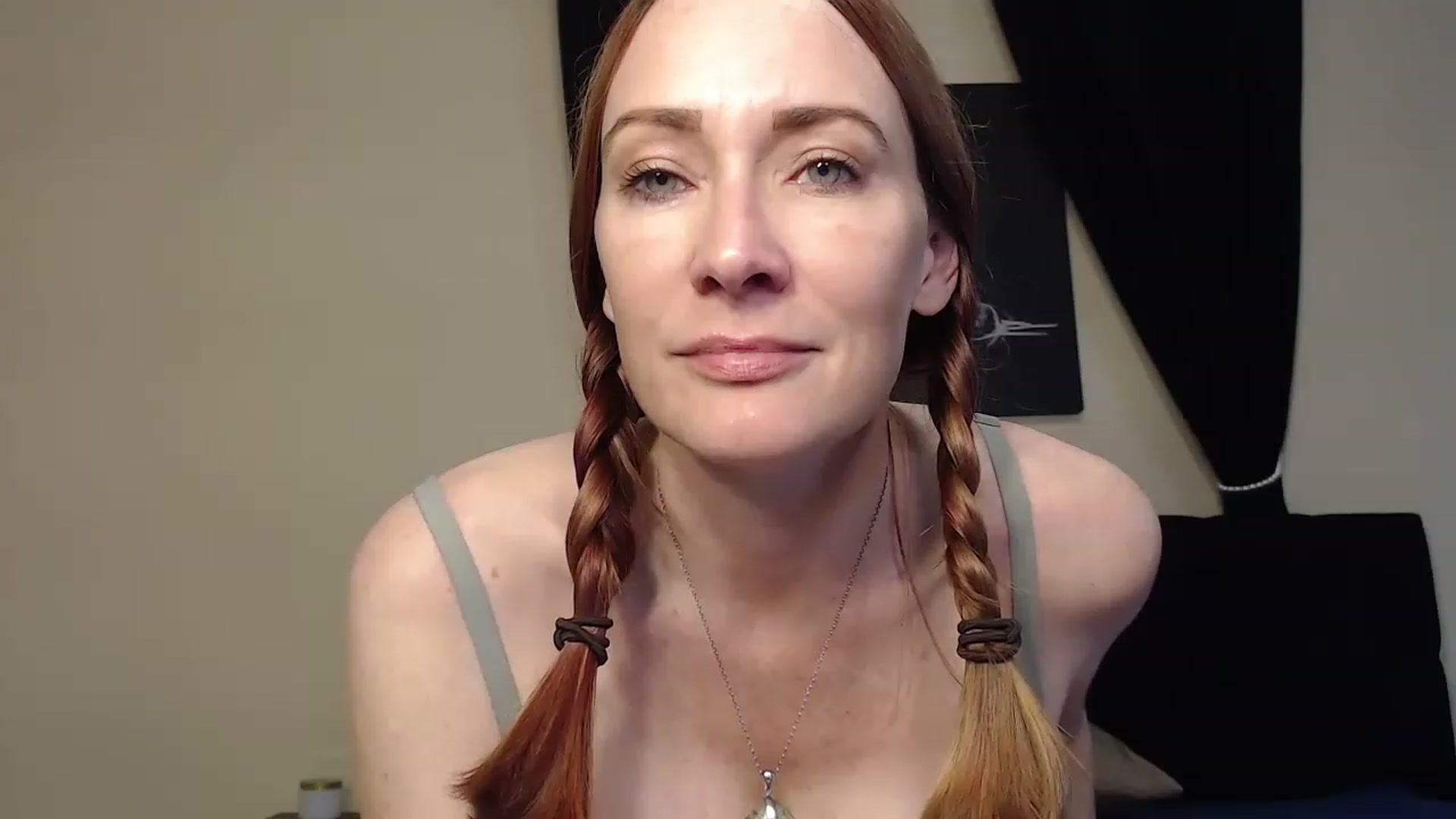 Gallery image thumbnail from Cougar_On_Top's myfreecams stream on, 11/20/2022, 18:46 image 13 of 20