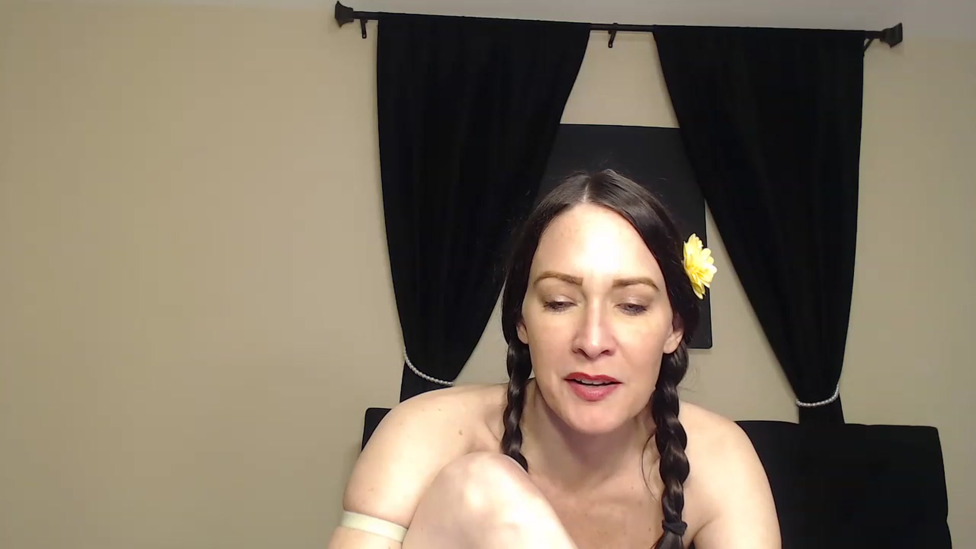 Gallery image thumbnail from Cougar_On_Top's myfreecams stream on, 02/09/2023, 20:24 image 2 of 20