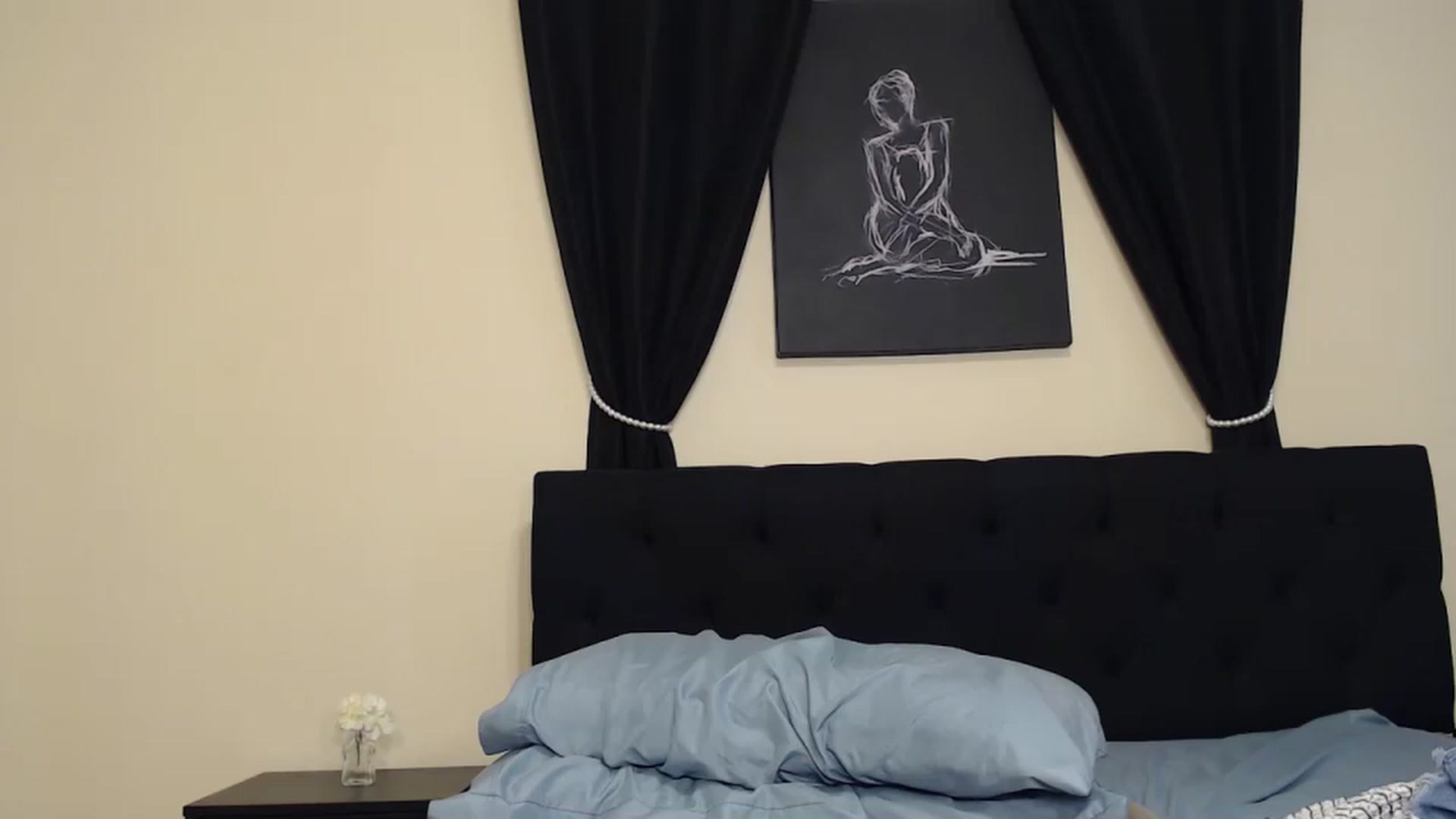Gallery image thumbnail from Cougar_On_Top's myfreecams stream on, 03/14/2023, 20:13 image 19 of 20