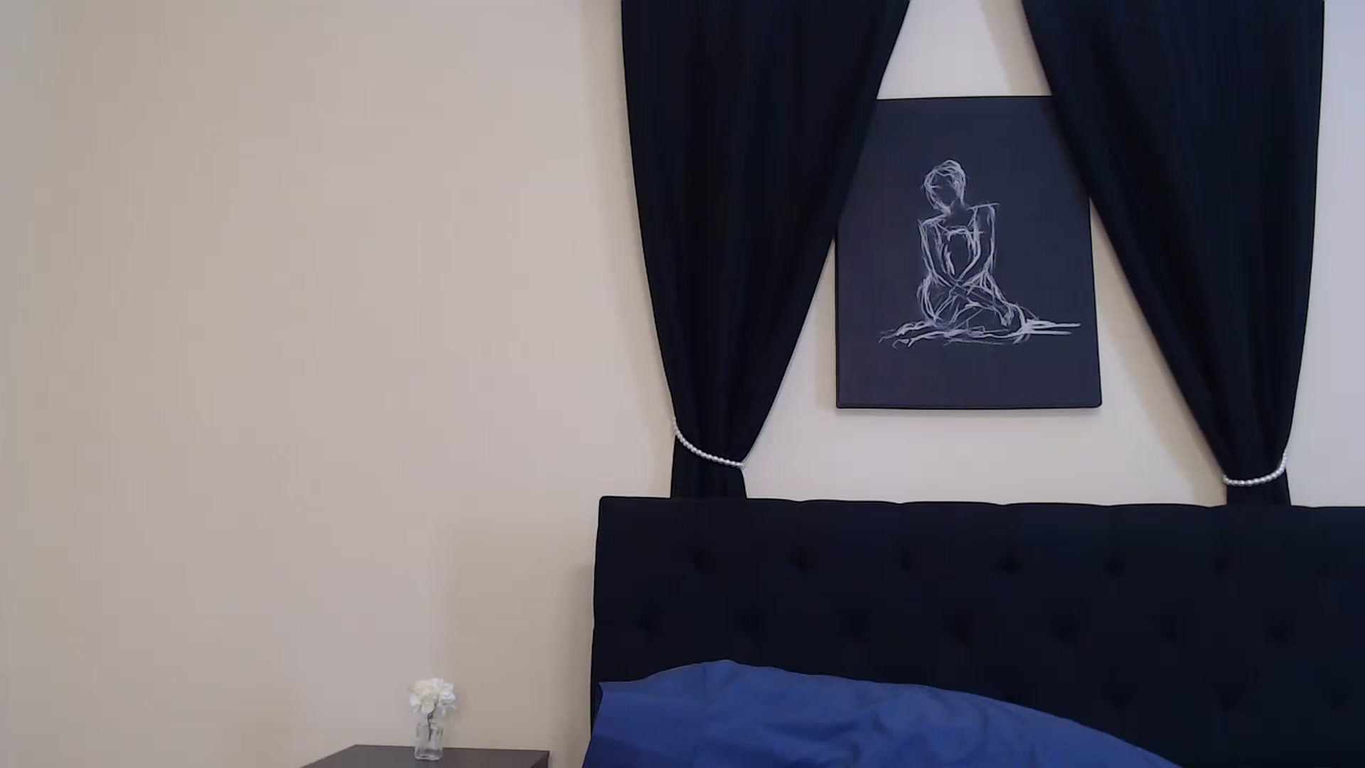 Gallery image thumbnail from Cougar_On_Top's myfreecams stream on, 04/19/2023, 15:09 image 13 of 20