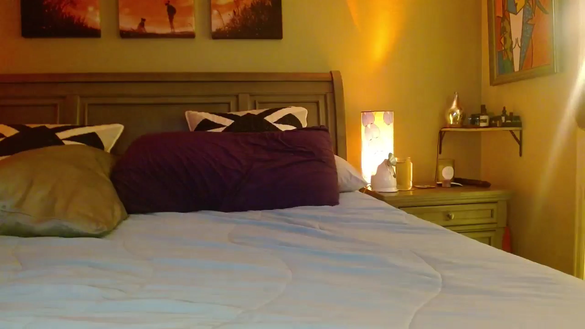 Gallery image thumbnail from Cougar_Vibes's myfreecams stream on, 12/31/2025, 05:46 image 7 of 20