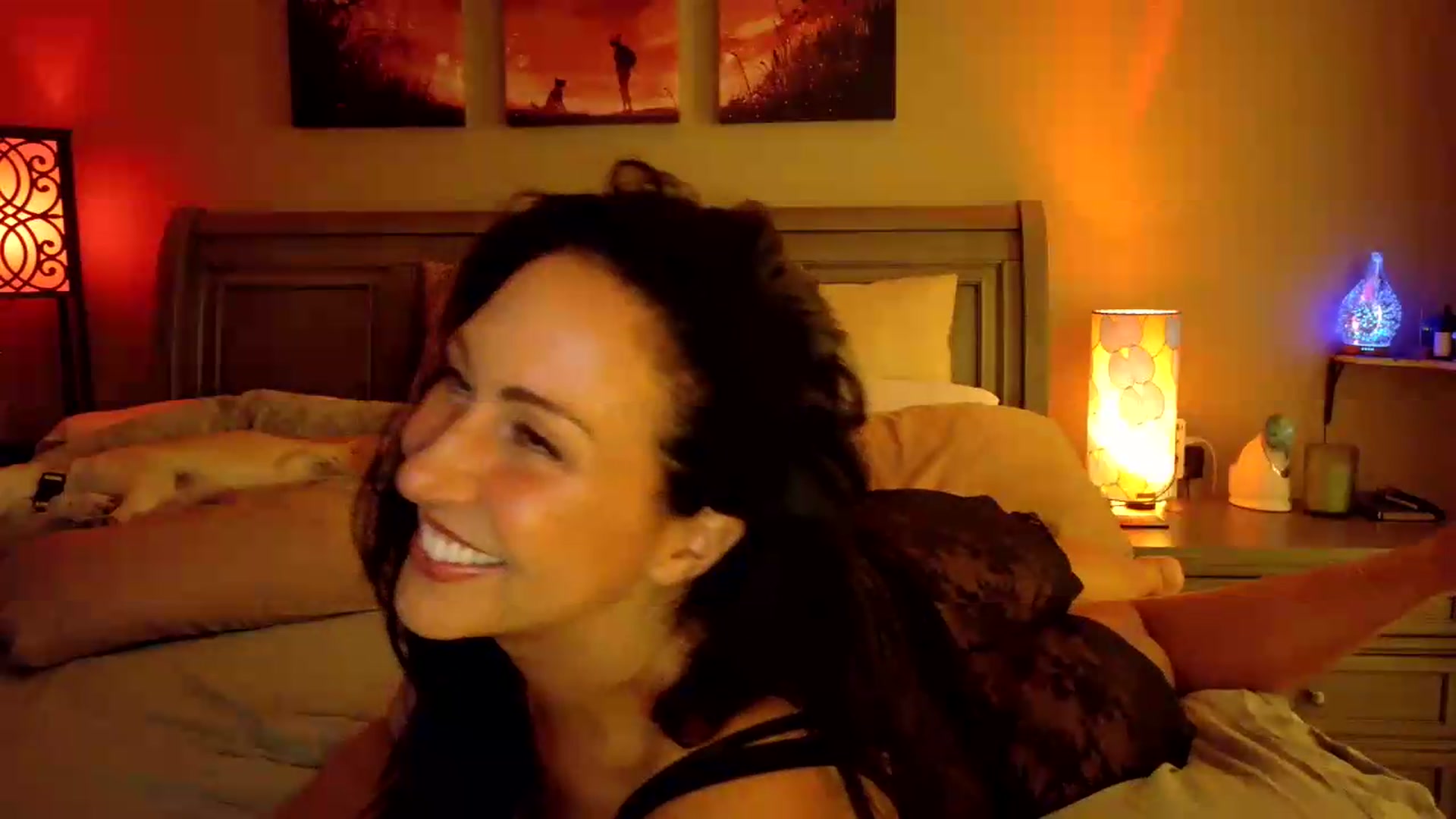 Gallery image thumbnail from Cougar_Vibes's myfreecams stream on, 07/19/2026, 05:11 image 11 of 20