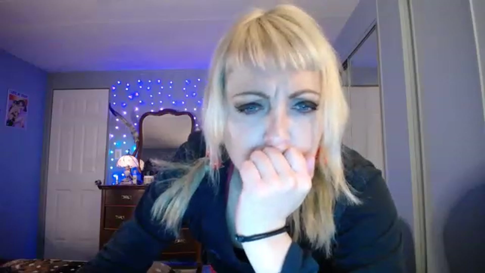 Gallery image thumbnail from Country_Daisy's myfreecams stream on, 11/18/2022, 03:20 image 12 of 20