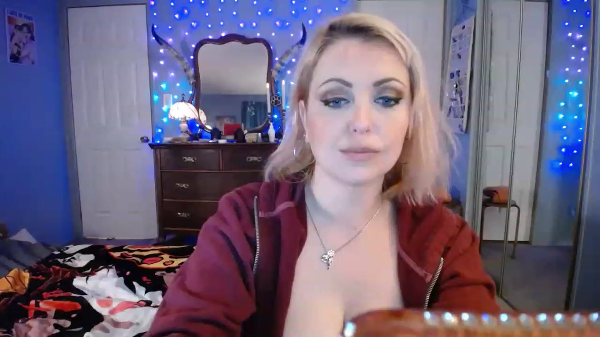 Gallery image thumbnail from Country_Daisy's myfreecams stream on, 12/12/2022, 24:03 image 15 of 20