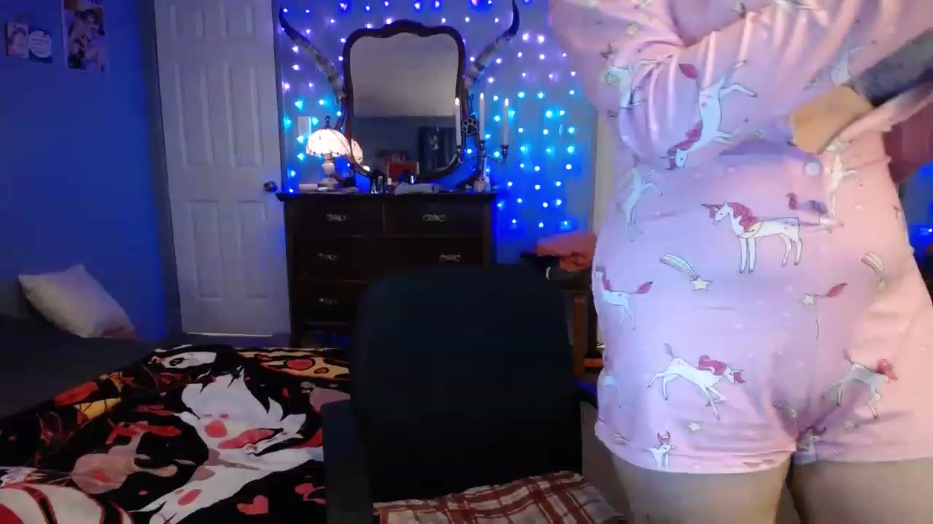 Gallery image thumbnail from Country_Daisy's myfreecams stream on, 12/17/2022, 24:33 image 14 of 20