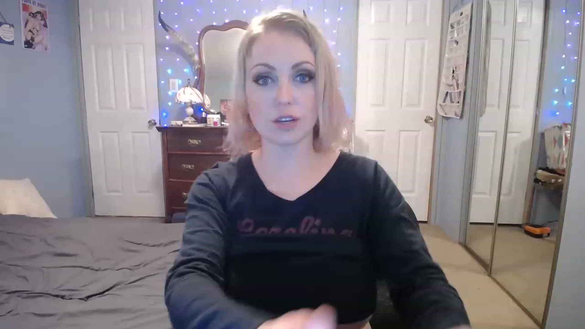 Gallery image thumbnail from Country_Daisy's myfreecams stream on, 12/20/2022, 24:41 image 17 of 20