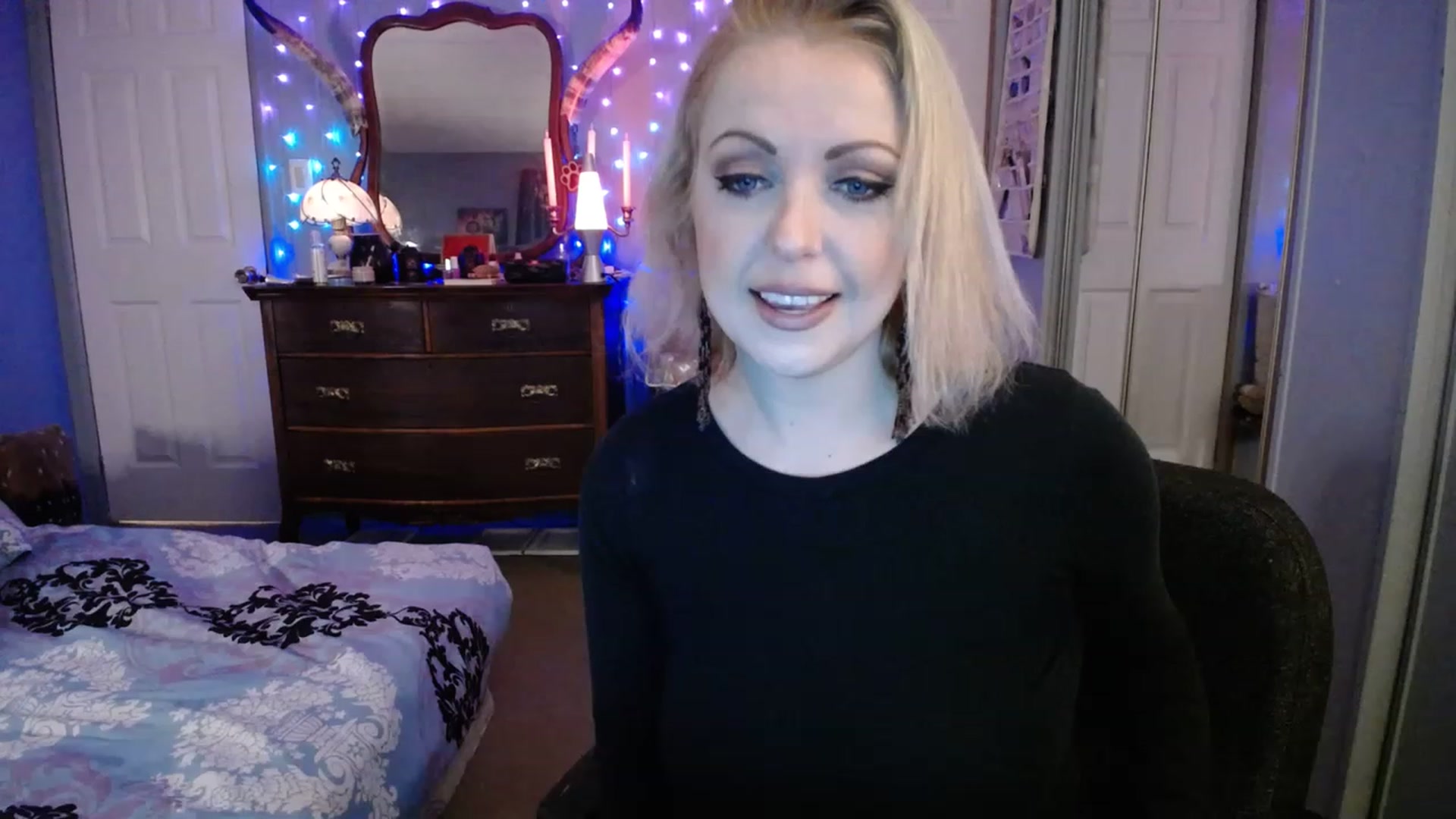 Gallery image thumbnail from Country_Daisy's myfreecams stream on, 12/26/2022, 22:55 image 10 of 20
