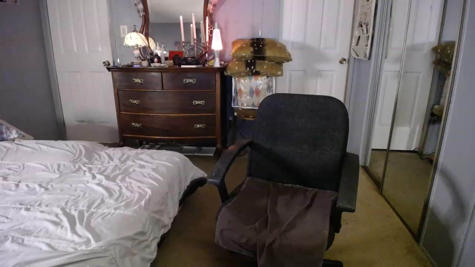 Gallery image thumbnail from Country_Daisy's myfreecams stream on, 12/31/2022, 03:13 image 14 of 20