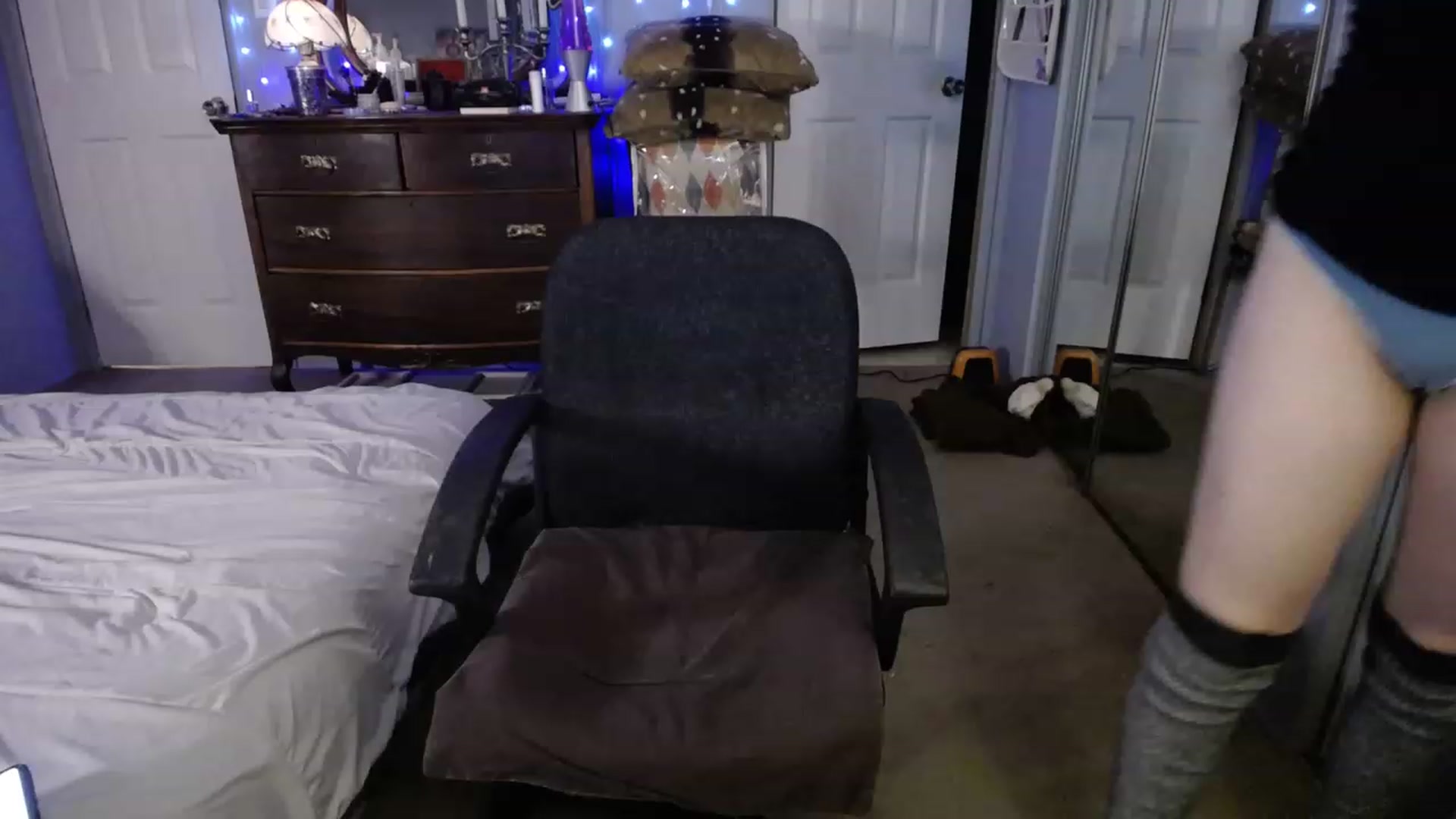 Gallery image thumbnail from Country_Daisy's myfreecams stream on, 01/01/2023, 23:27 image 4 of 20