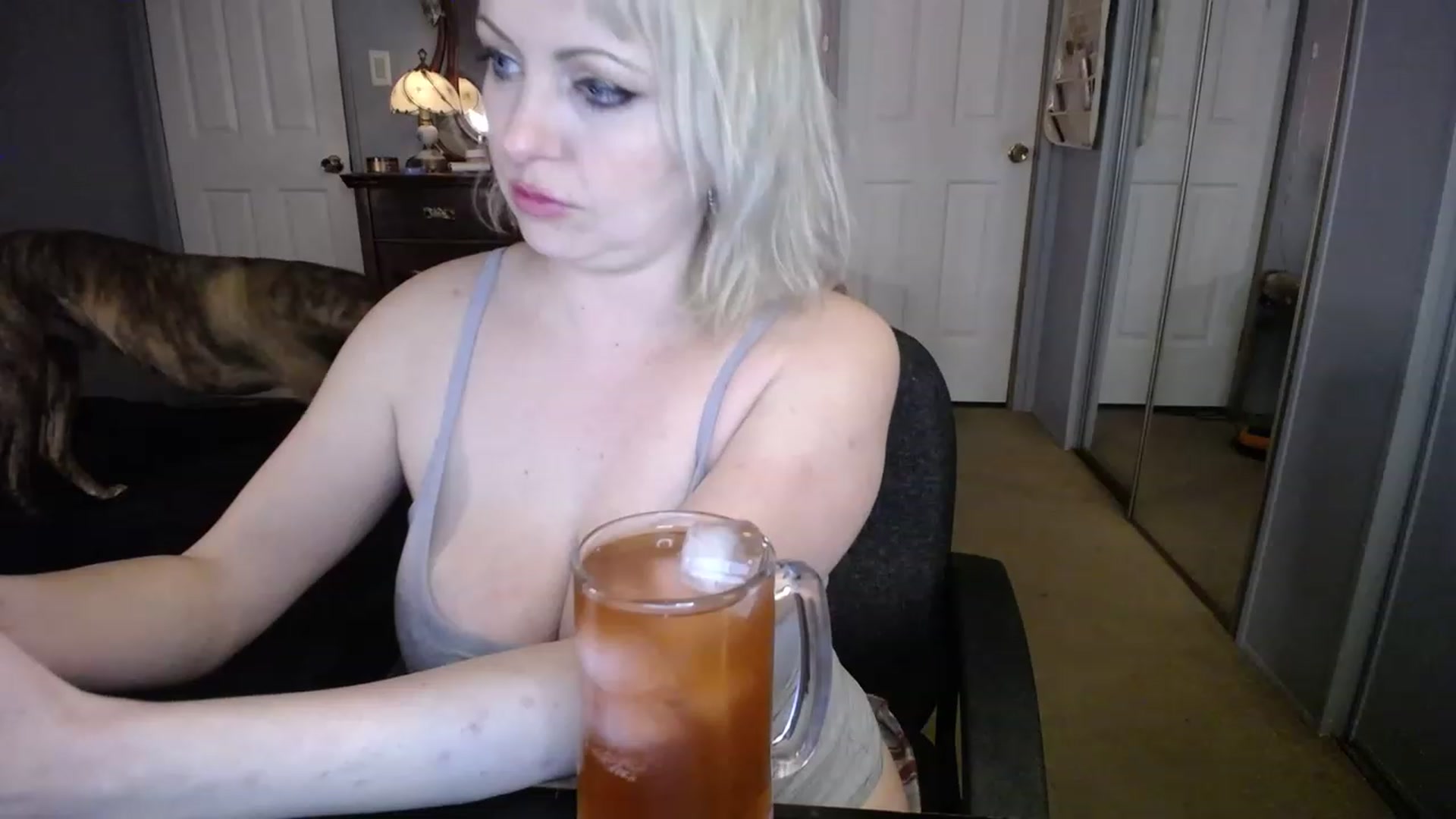 Gallery image thumbnail from Country_Daisy's myfreecams stream on, 02/06/2023, 02:34 image 11 of 20