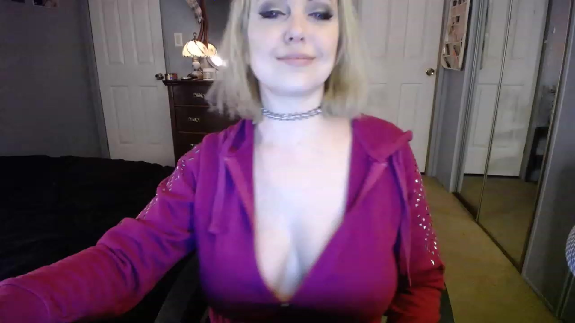 Gallery image thumbnail from Country_Daisy's myfreecams stream on, 02/11/2023, 24:02 image 14 of 20