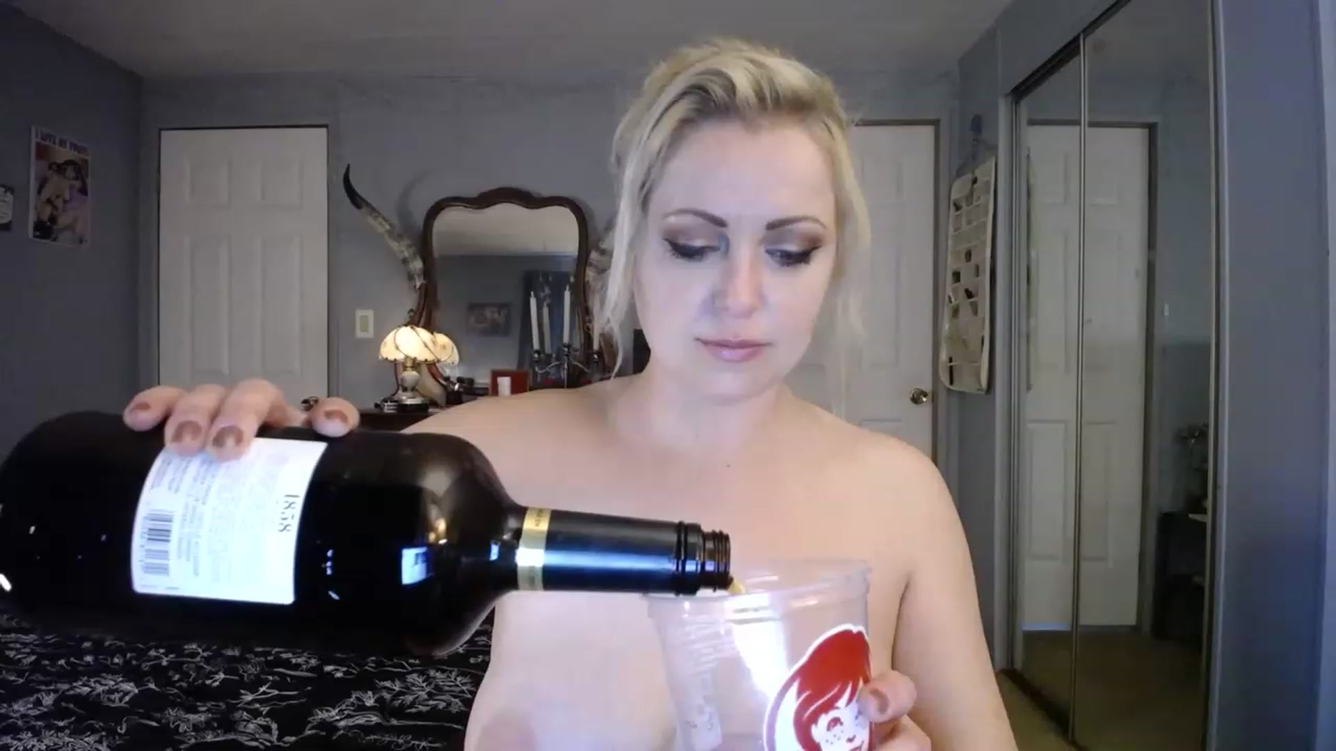 Gallery image thumbnail from Country_Daisy's myfreecams stream on, 03/12/2023, 22:53 image 4 of 20
