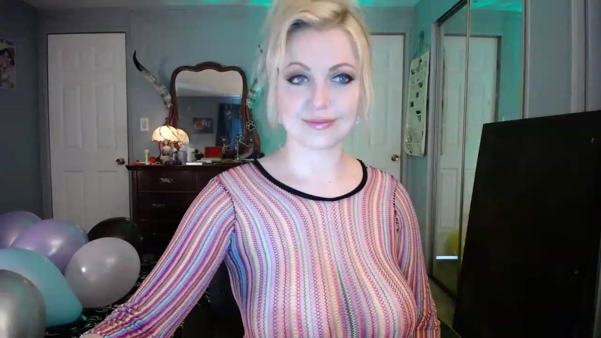 Gallery image thumbnail from Country_Daisy's myfreecams stream on, 03/16/2023, 18:18 image 19 of 20
