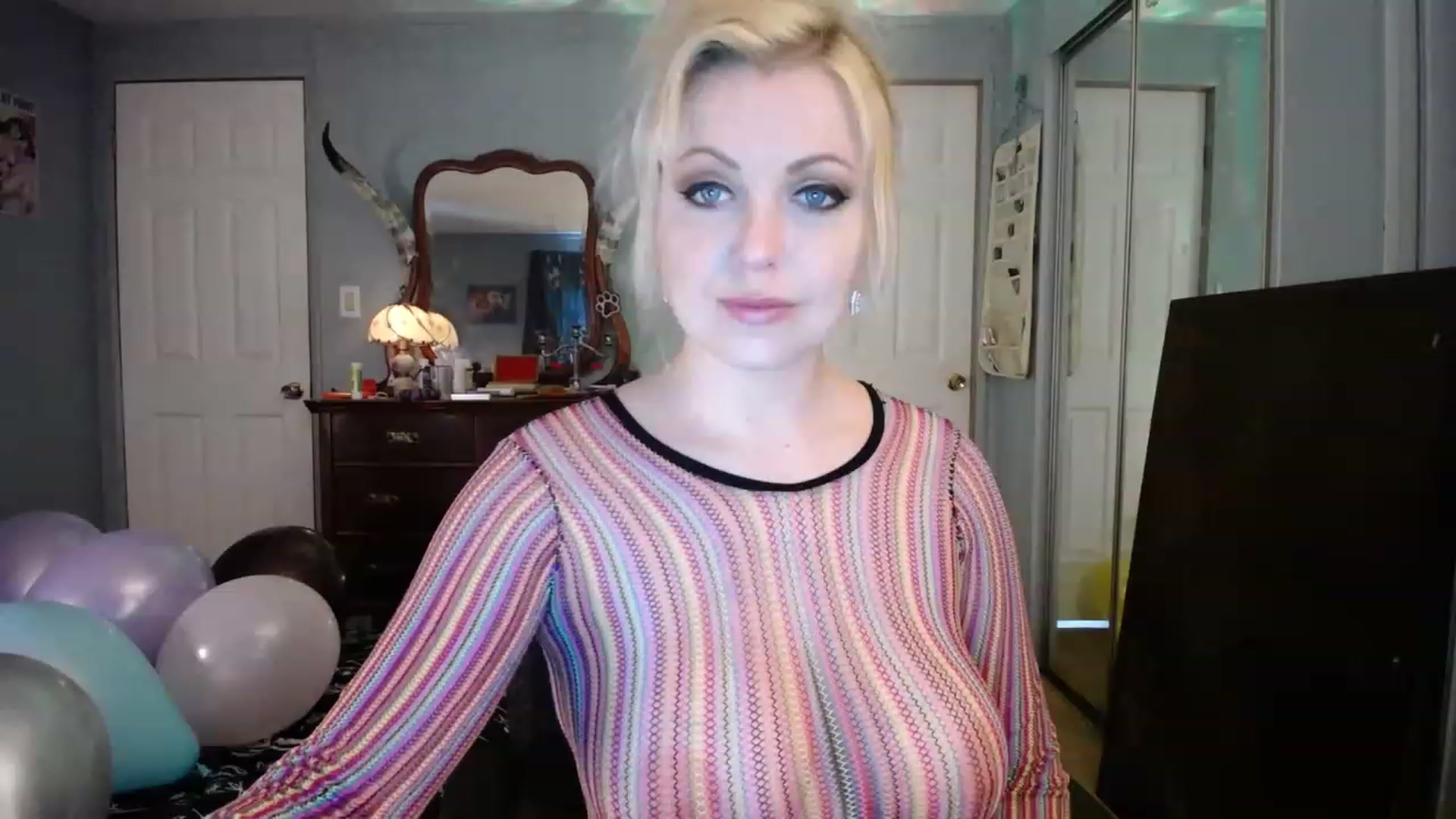 Gallery image thumbnail from Country_Daisy's myfreecams stream on, 03/16/2023, 18:18 image 18 of 20