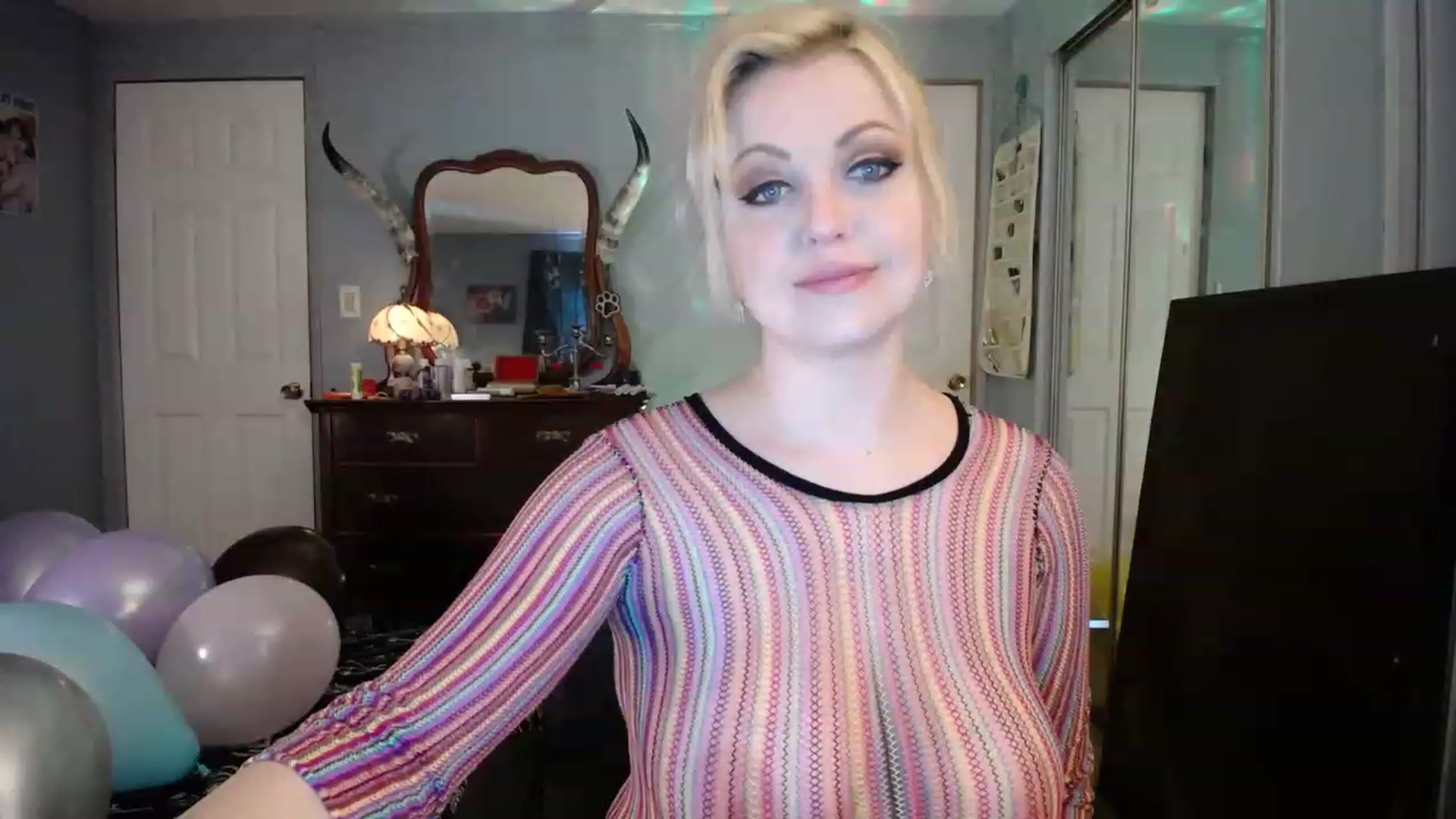 Gallery image thumbnail from Country_Daisy's myfreecams stream on, 03/16/2023, 18:18 image 20 of 20