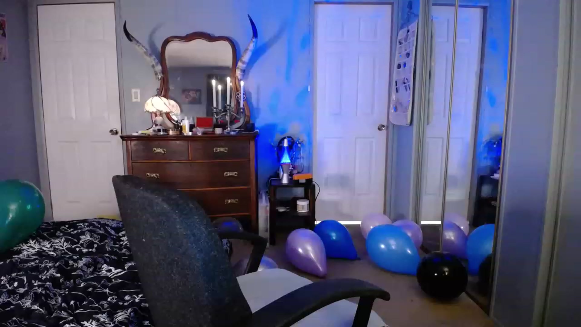Gallery image thumbnail from Country_Daisy's myfreecams stream on, 03/24/2023, 01:14 image 12 of 20