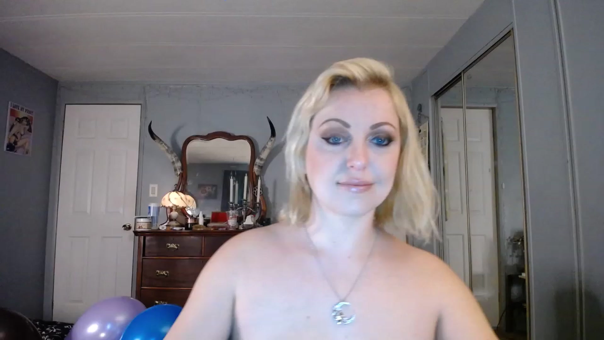 Gallery image thumbnail from Country_Daisy's myfreecams stream on, 03/27/2023, 20:44 image 12 of 20