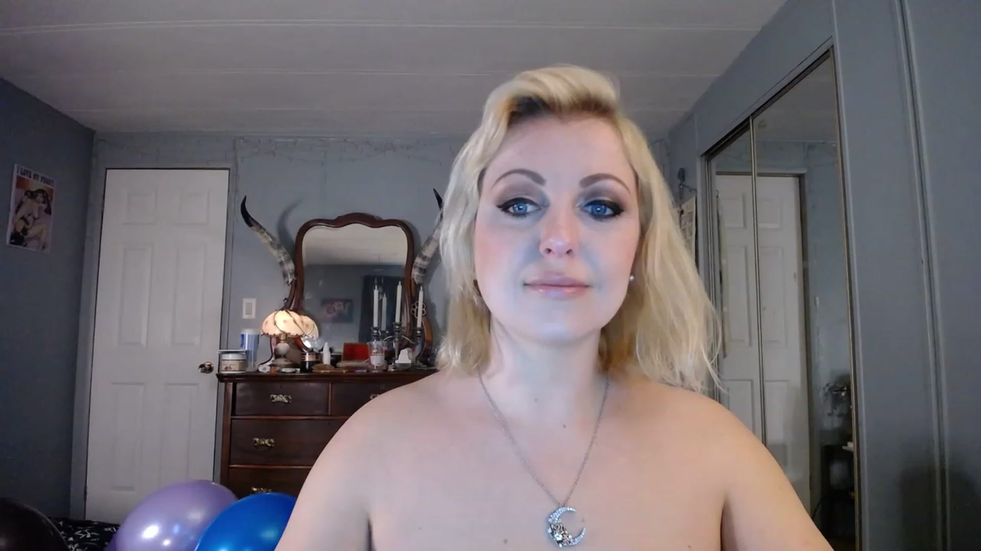 Gallery image thumbnail from Country_Daisy's myfreecams stream on, 03/27/2023, 20:44 image 13 of 20