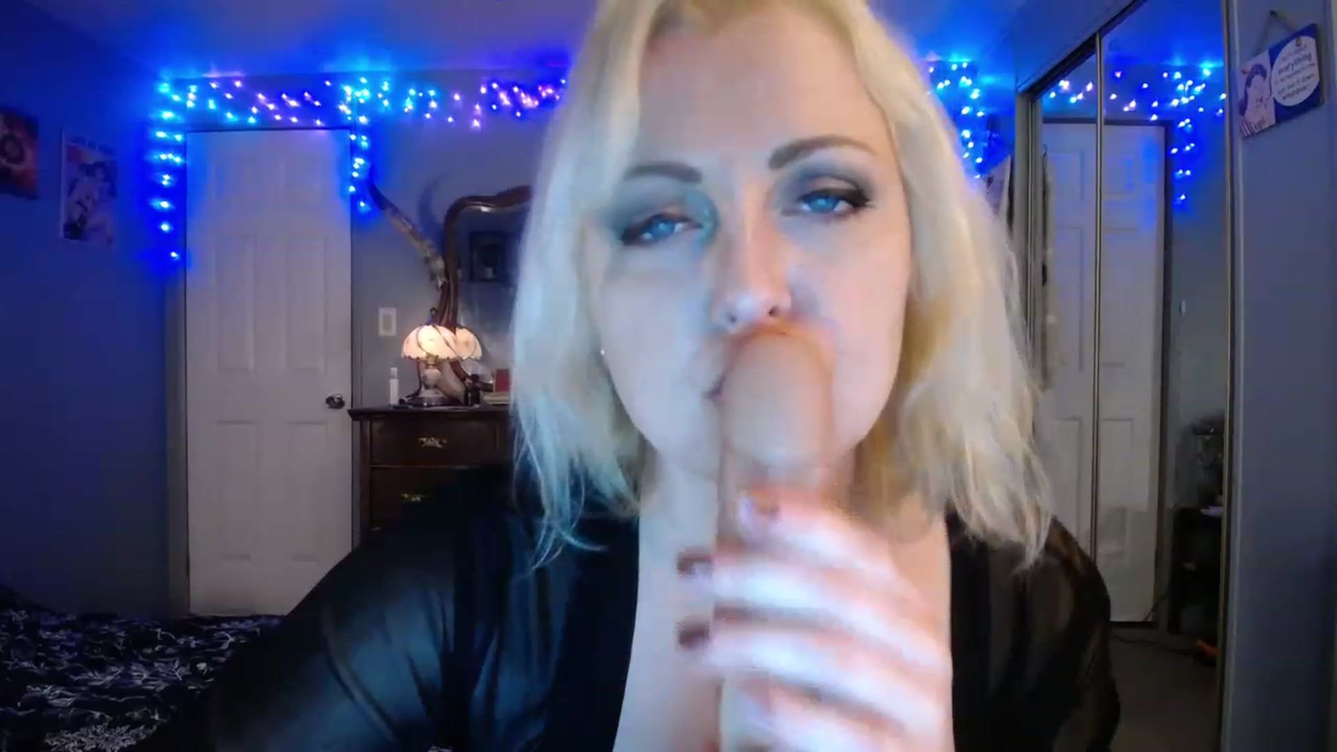 Gallery image thumbnail from Country_Daisy's myfreecams stream on, 04/09/2023, 01:59 image 7 of 20