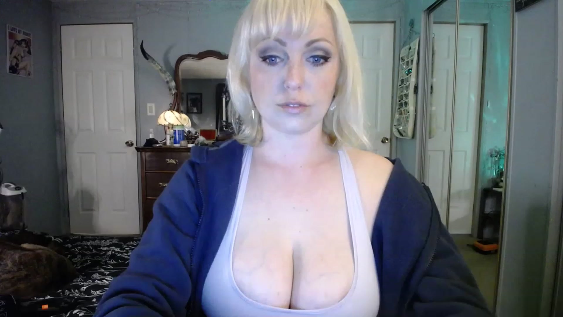 Gallery image thumbnail from Country_Daisy's myfreecams stream on, 04/17/2023, 22:30 image 1 of 20