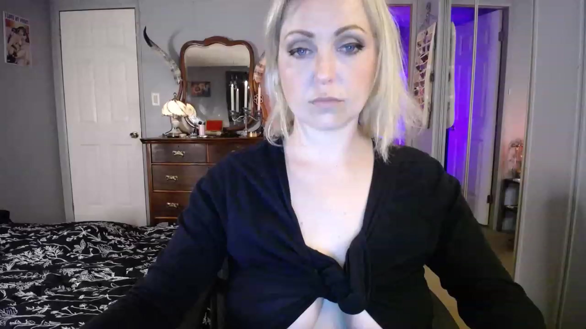 Gallery image thumbnail from Country_Daisy's myfreecams stream on, 04/26/2023, 01:51 image 13 of 20