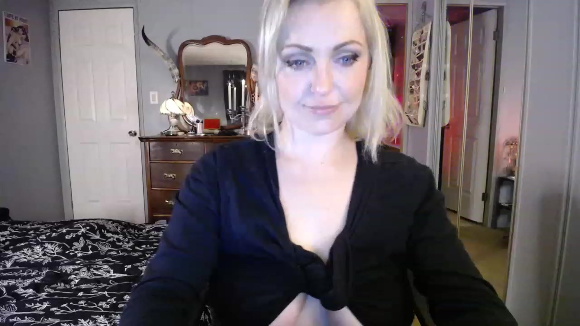 Gallery image thumbnail from Country_Daisy's myfreecams stream on, 04/26/2023, 01:51 image 10 of 20