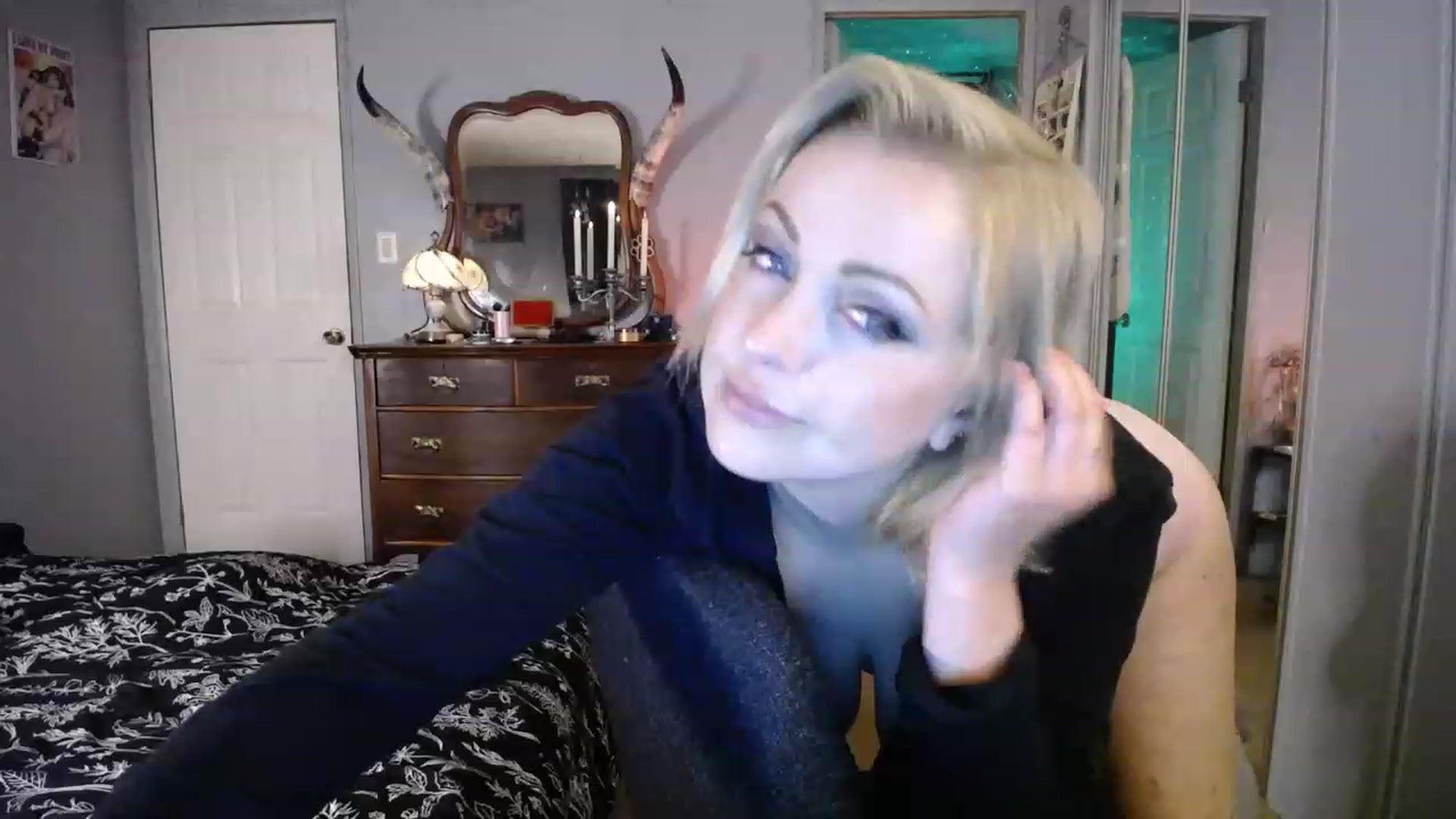 Gallery image thumbnail from Country_Daisy's myfreecams stream on, 04/26/2023, 01:51 image 18 of 20