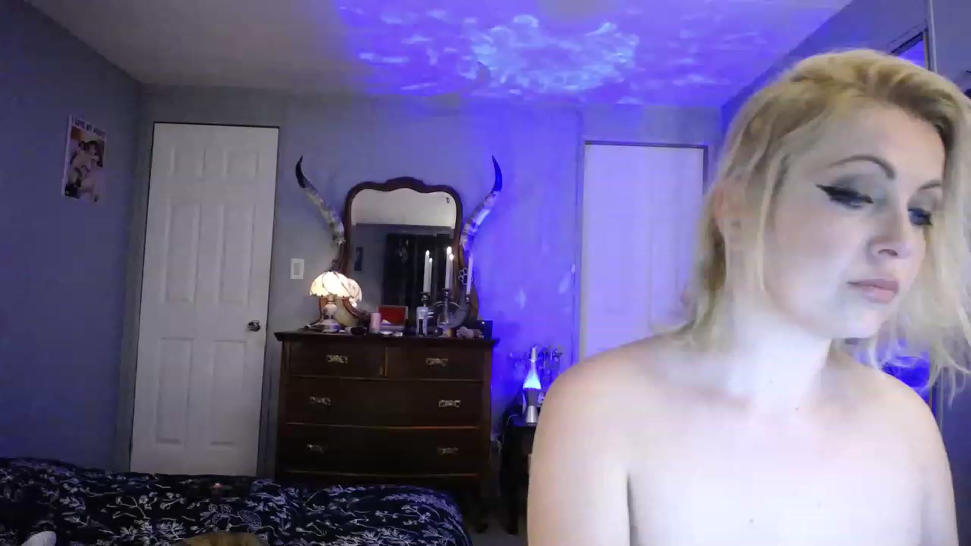 Gallery image thumbnail from Country_Daisy's myfreecams stream on, 04/28/2023, 01:15 image 18 of 20
