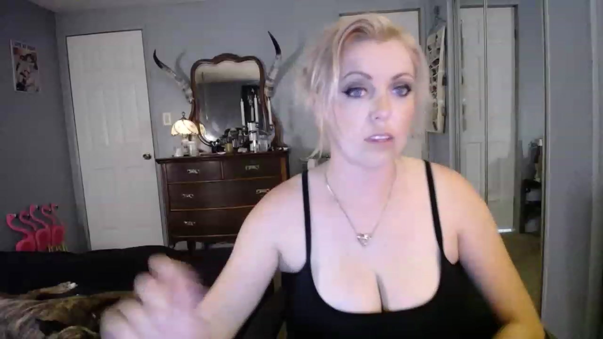 Gallery image thumbnail from Country_Daisy's myfreecams stream on, 06/19/2023, 18:44 image 6 of 20