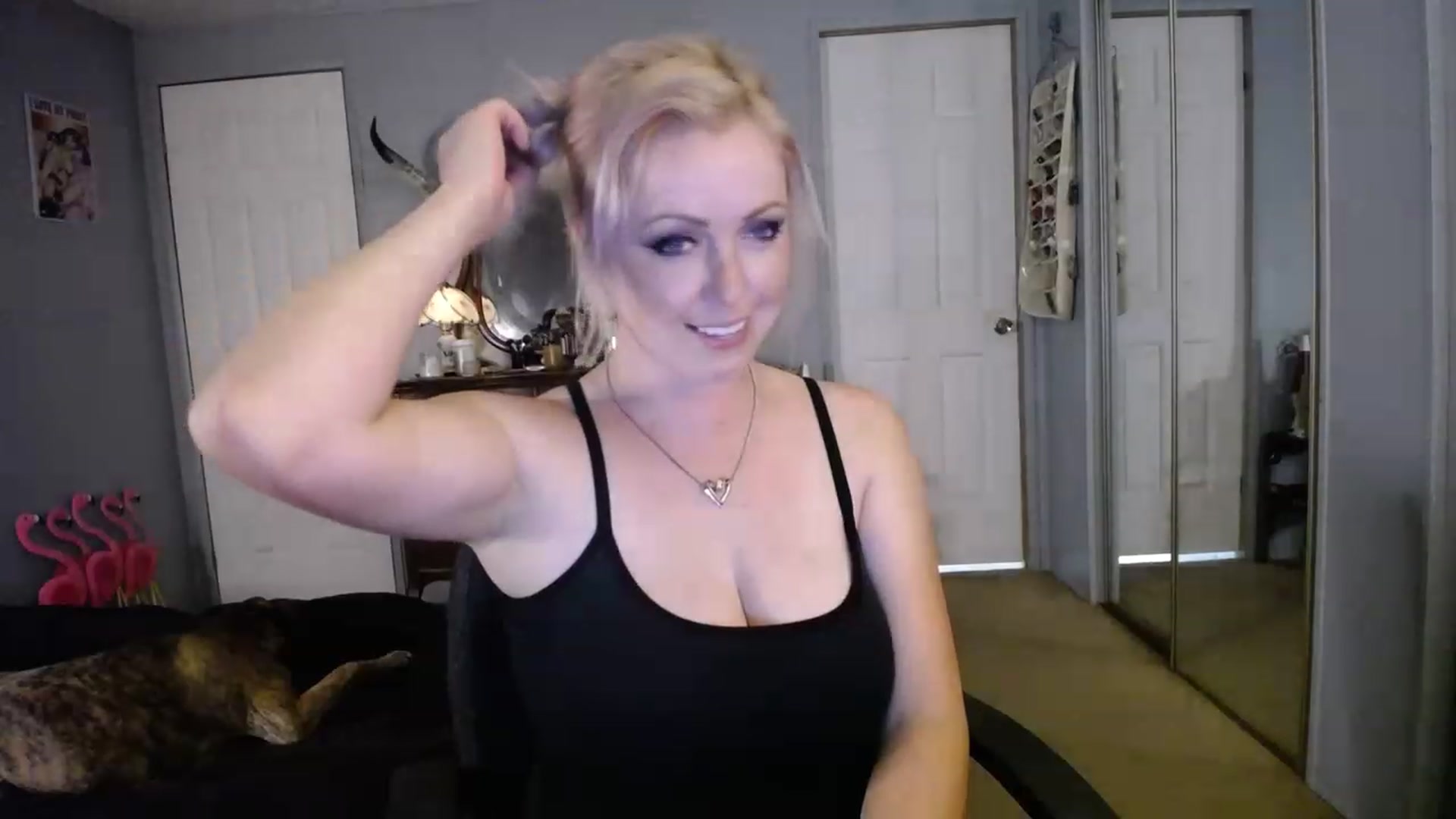 Gallery image thumbnail from Country_Daisy's myfreecams stream on, 06/19/2023, 18:44 image 17 of 20