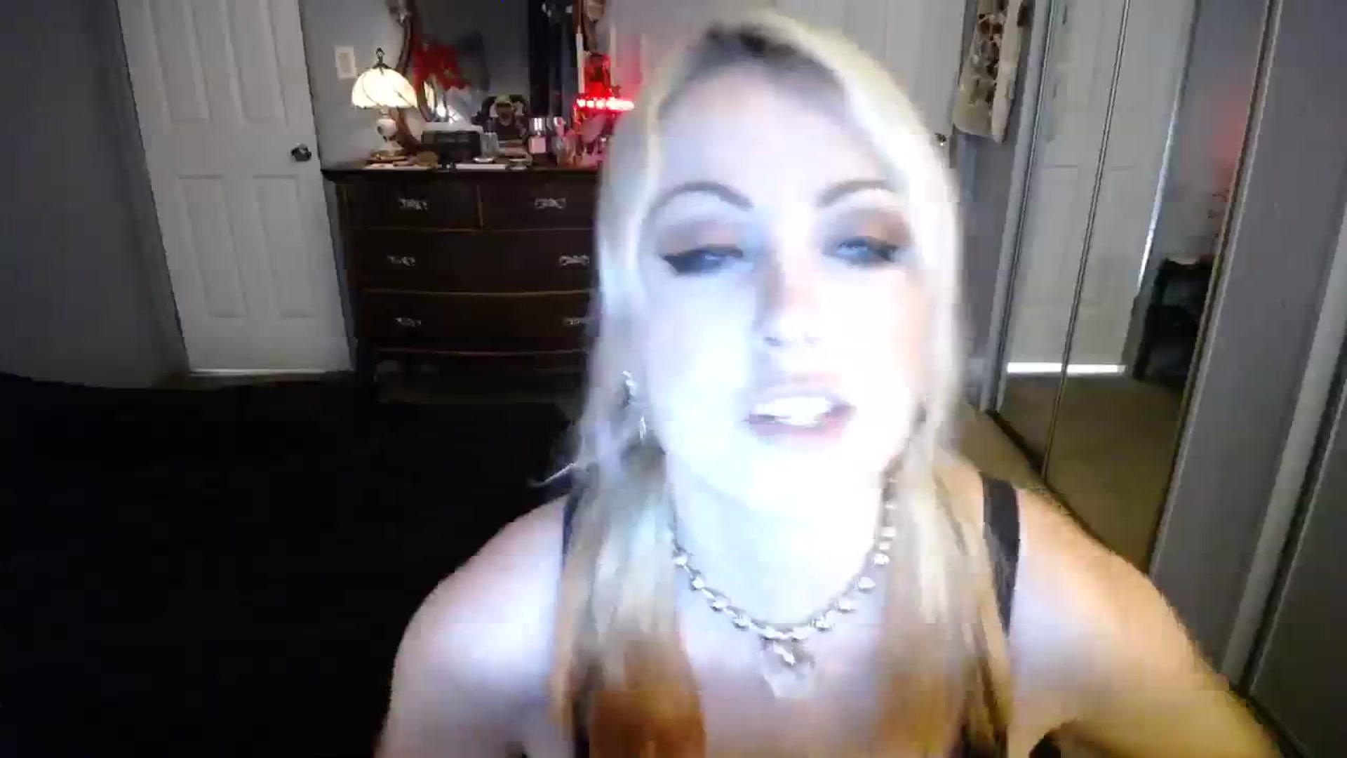 Gallery image thumbnail from Country_Daisy's myfreecams stream on, 07/25/2023, 21:03 image 14 of 20