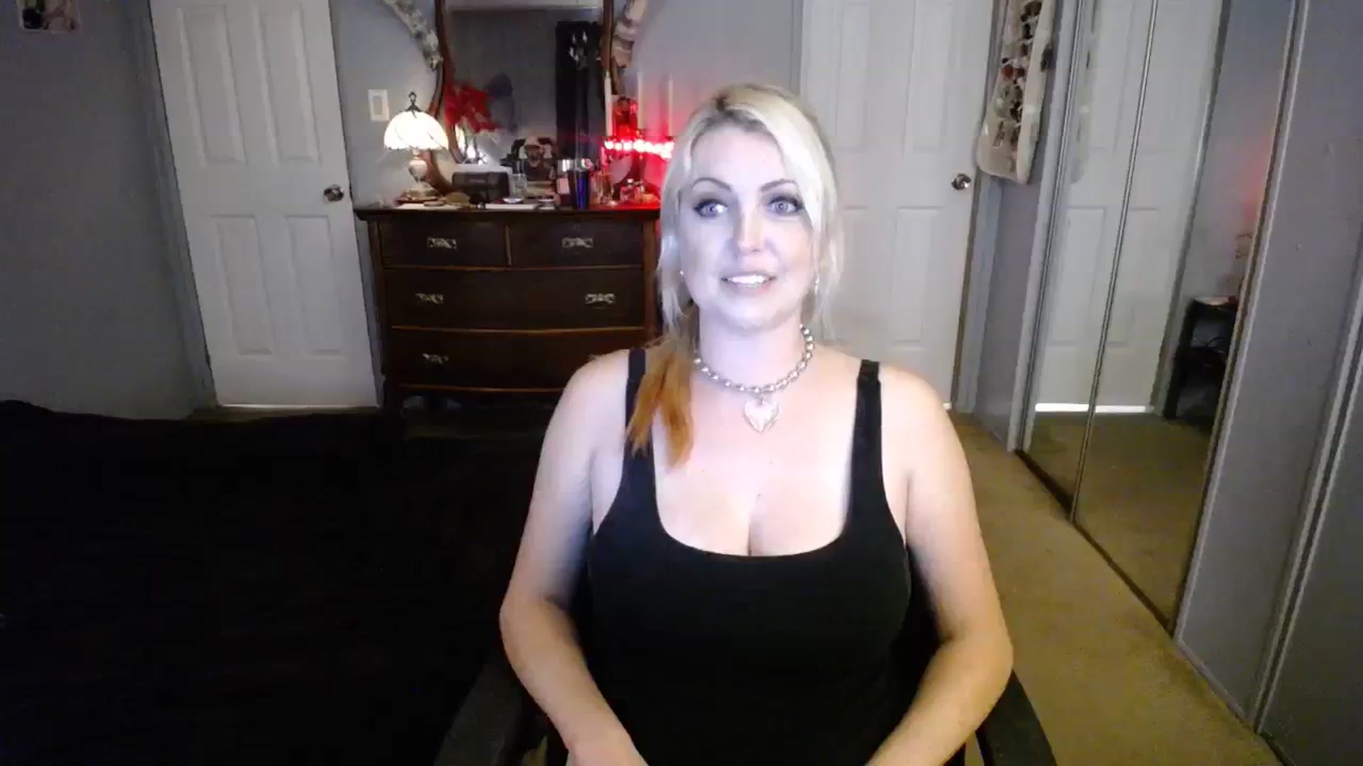 Gallery image thumbnail from Country_Daisy's myfreecams stream on, 07/25/2023, 23:58 image 15 of 20