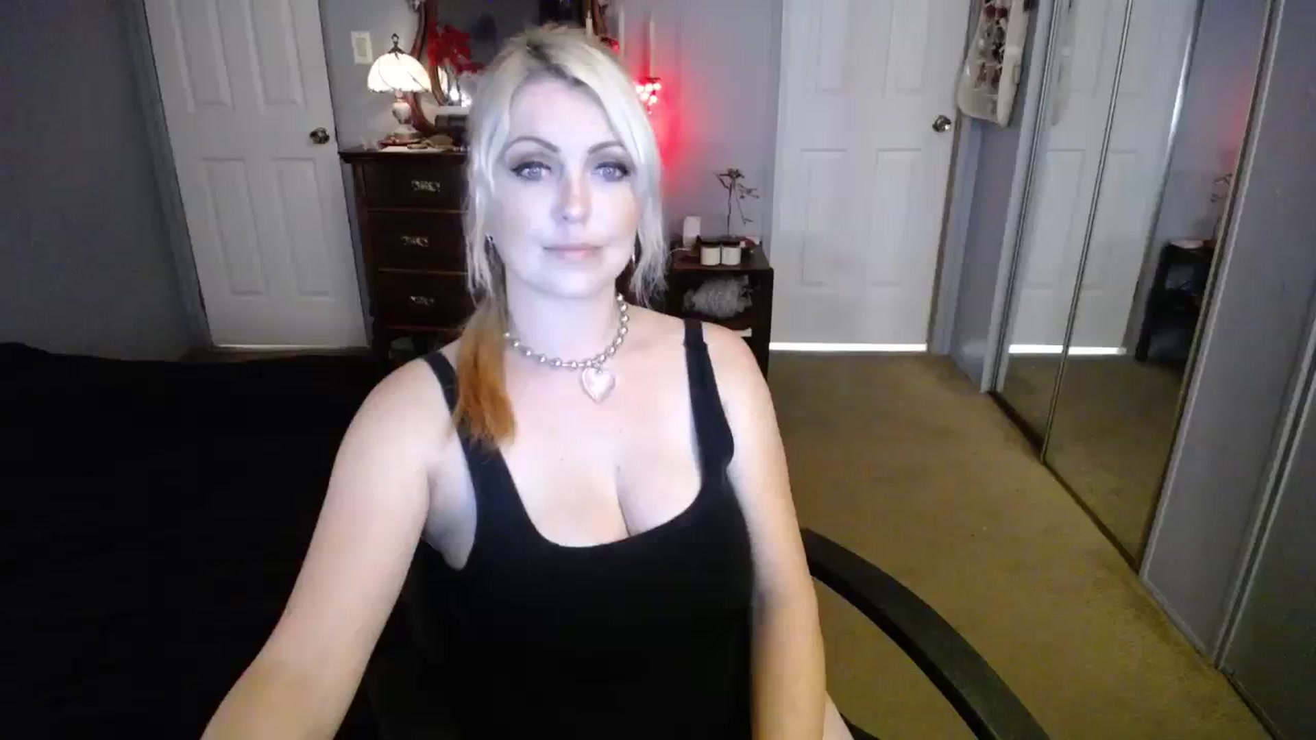 Gallery image thumbnail from Country_Daisy's myfreecams stream on, 07/25/2023, 23:58 image 5 of 20