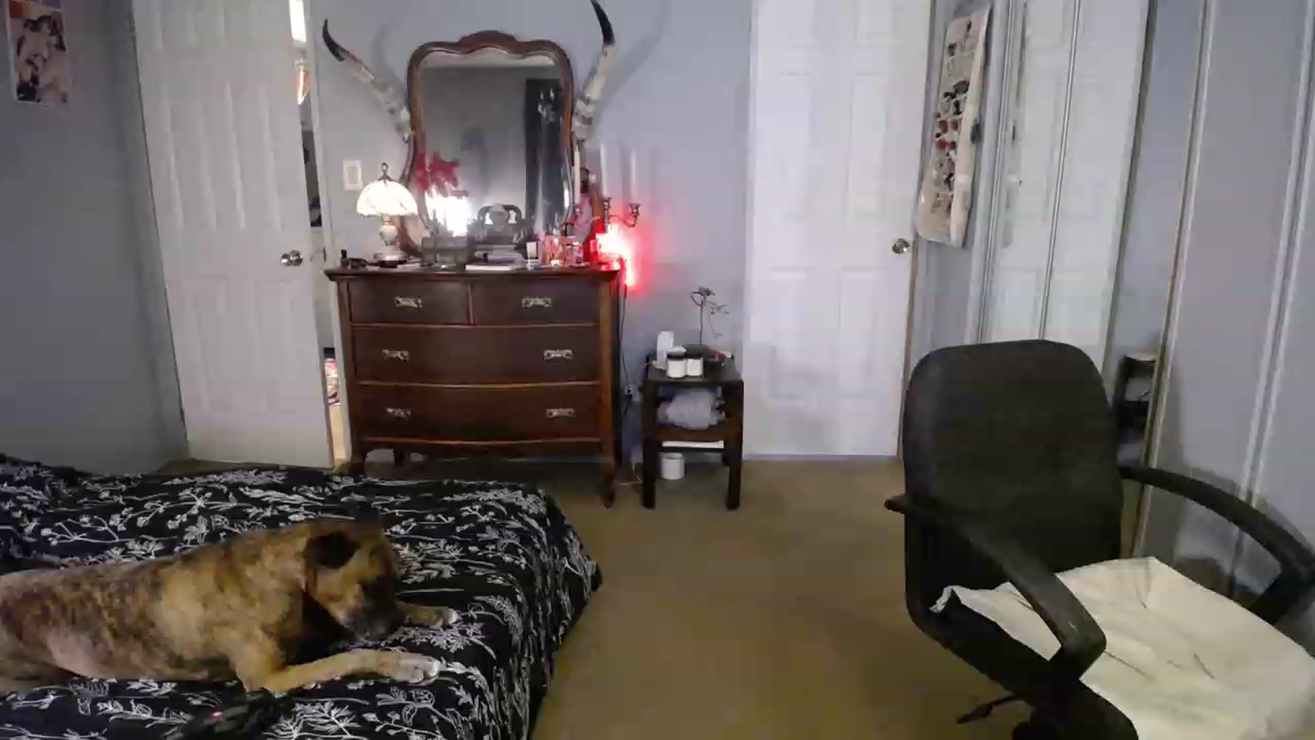 Gallery image thumbnail from Country_Daisy's myfreecams stream on, 08/03/2023, 24:27 image 6 of 20