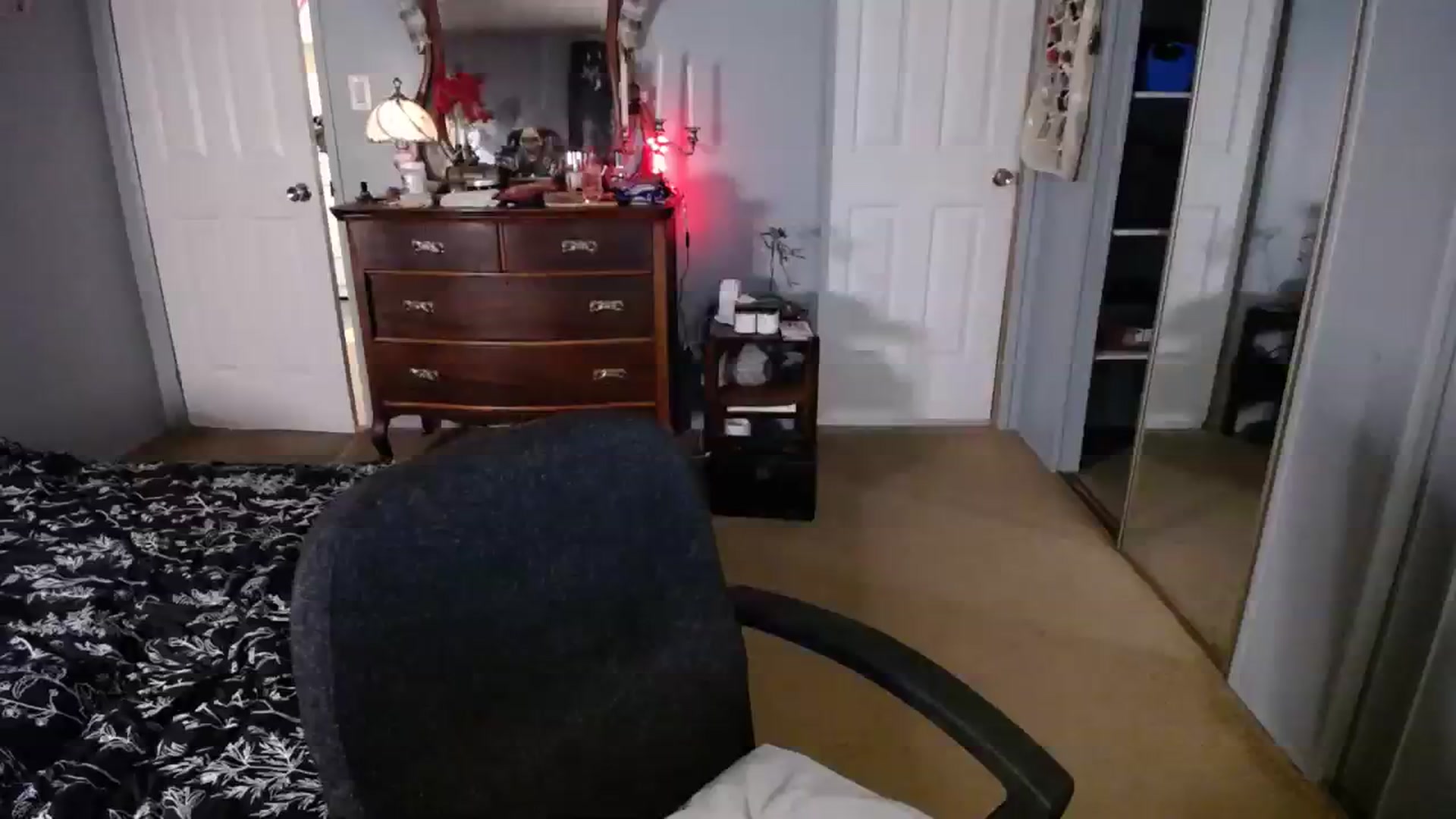 Gallery image thumbnail from Country_Daisy's myfreecams stream on, 08/11/2023, 23:23 image 17 of 20
