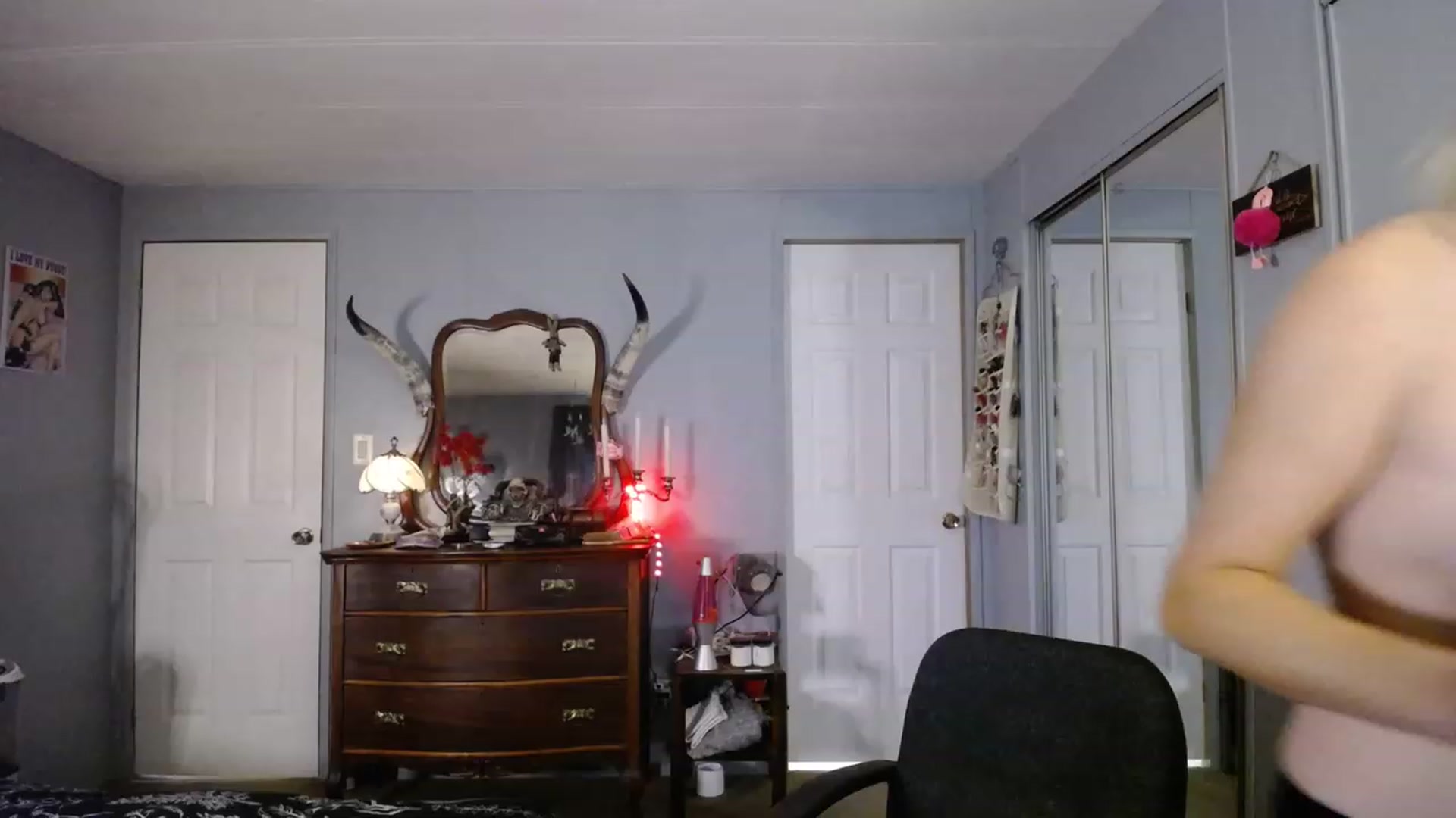 Gallery image thumbnail from Country_Daisy's myfreecams stream on, 08/28/2023, 24:02 image 1 of 20
