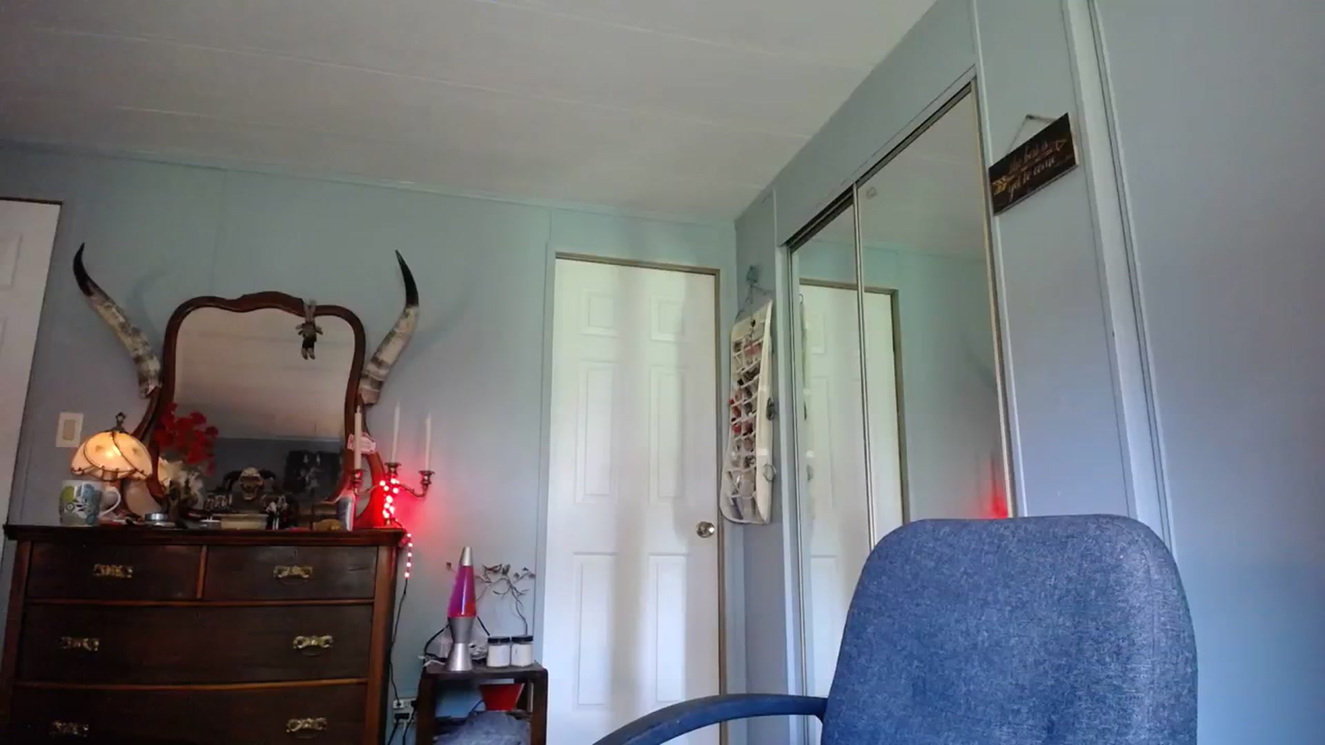 Gallery image thumbnail from Country_Daisy's myfreecams stream on, 09/16/2023, 18:36 image 4 of 20