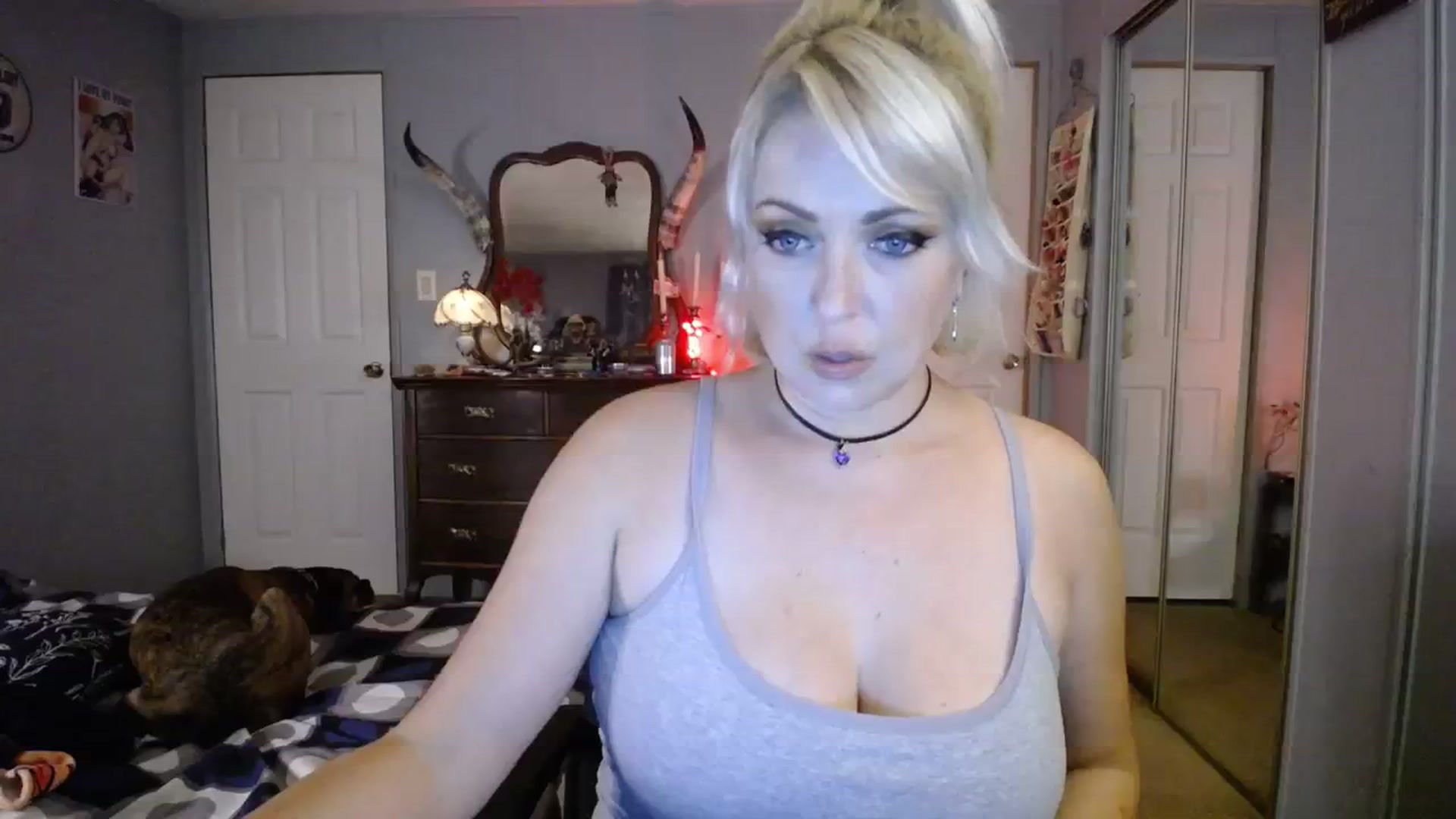 Gallery image thumbnail from Country_Daisy's myfreecams stream on, 09/19/2023, 24:17 image 14 of 20