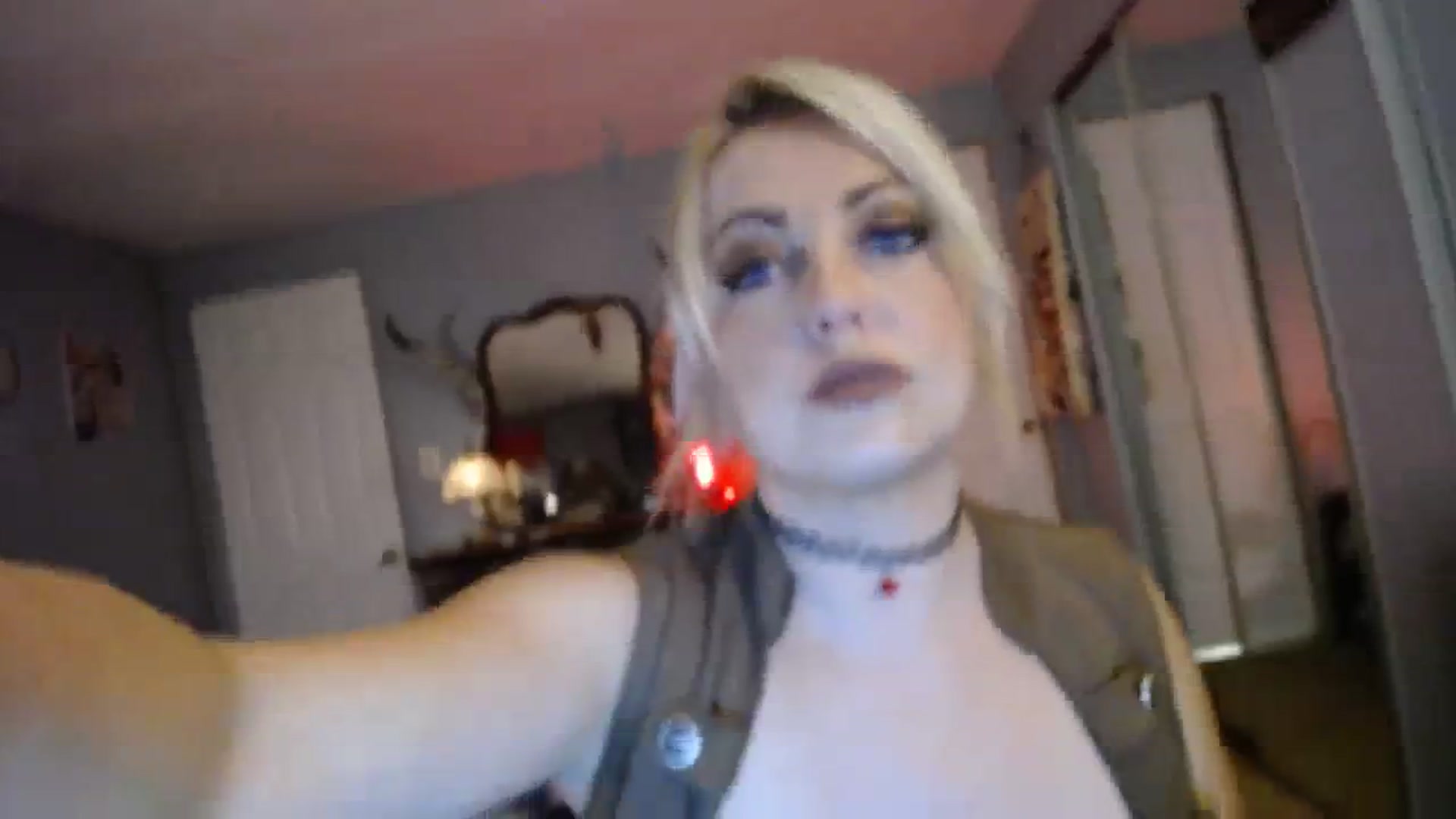 Gallery image thumbnail from Country_Daisy's myfreecams stream on, 09/22/2023, 23:22 image 7 of 20