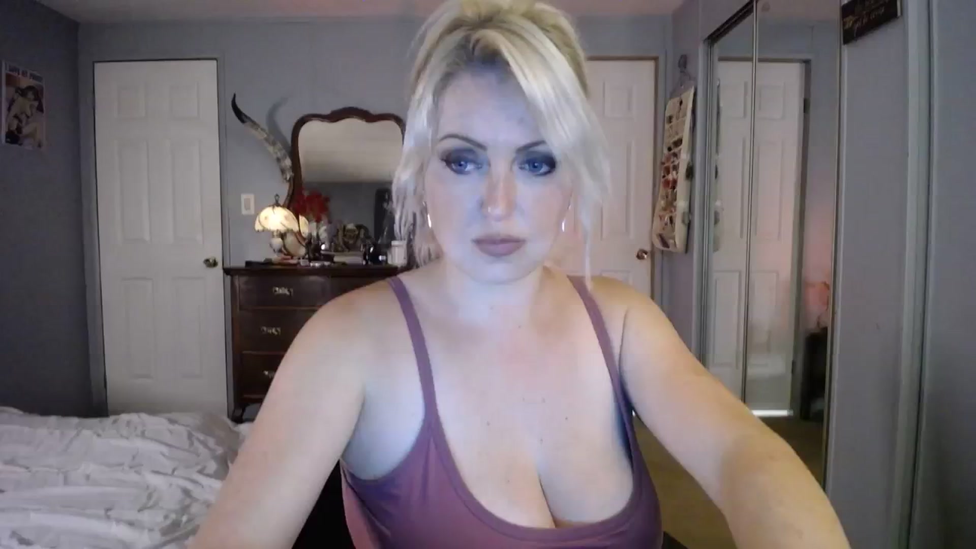 Gallery image thumbnail from Country_Daisy's myfreecams stream on, 09/30/2023, 20:32 image 18 of 20