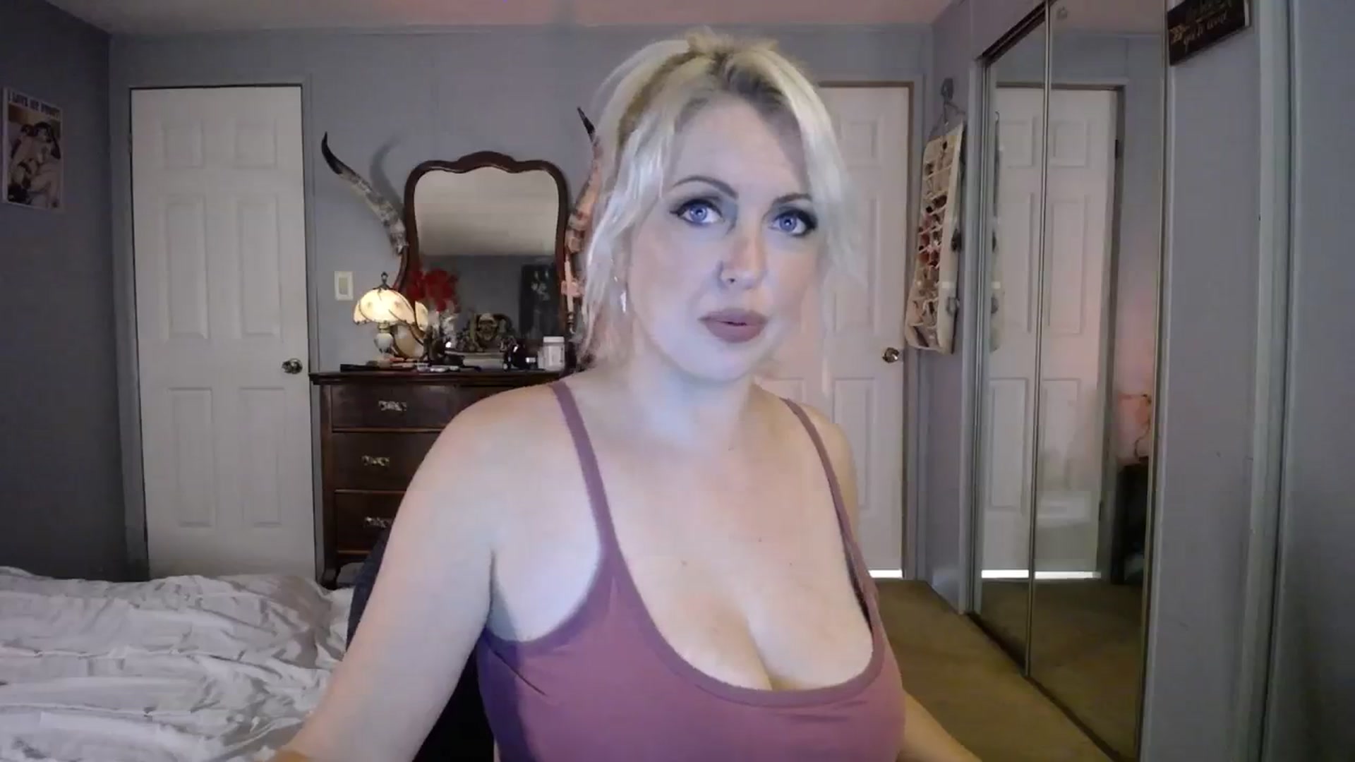 Gallery image thumbnail from Country_Daisy's myfreecams stream on, 09/30/2023, 20:32 image 16 of 20