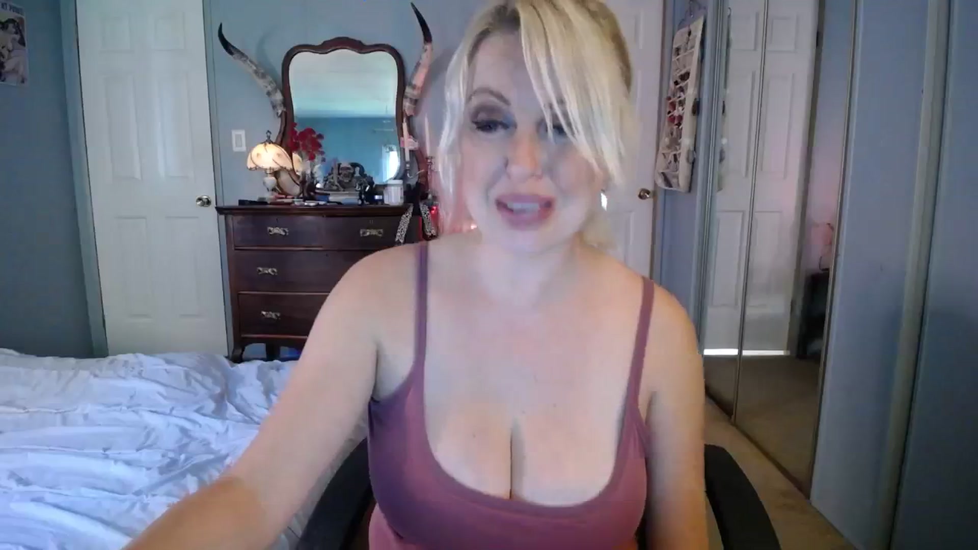 Gallery image thumbnail from Country_Daisy's myfreecams stream on, 09/30/2023, 21:16 image 18 of 20