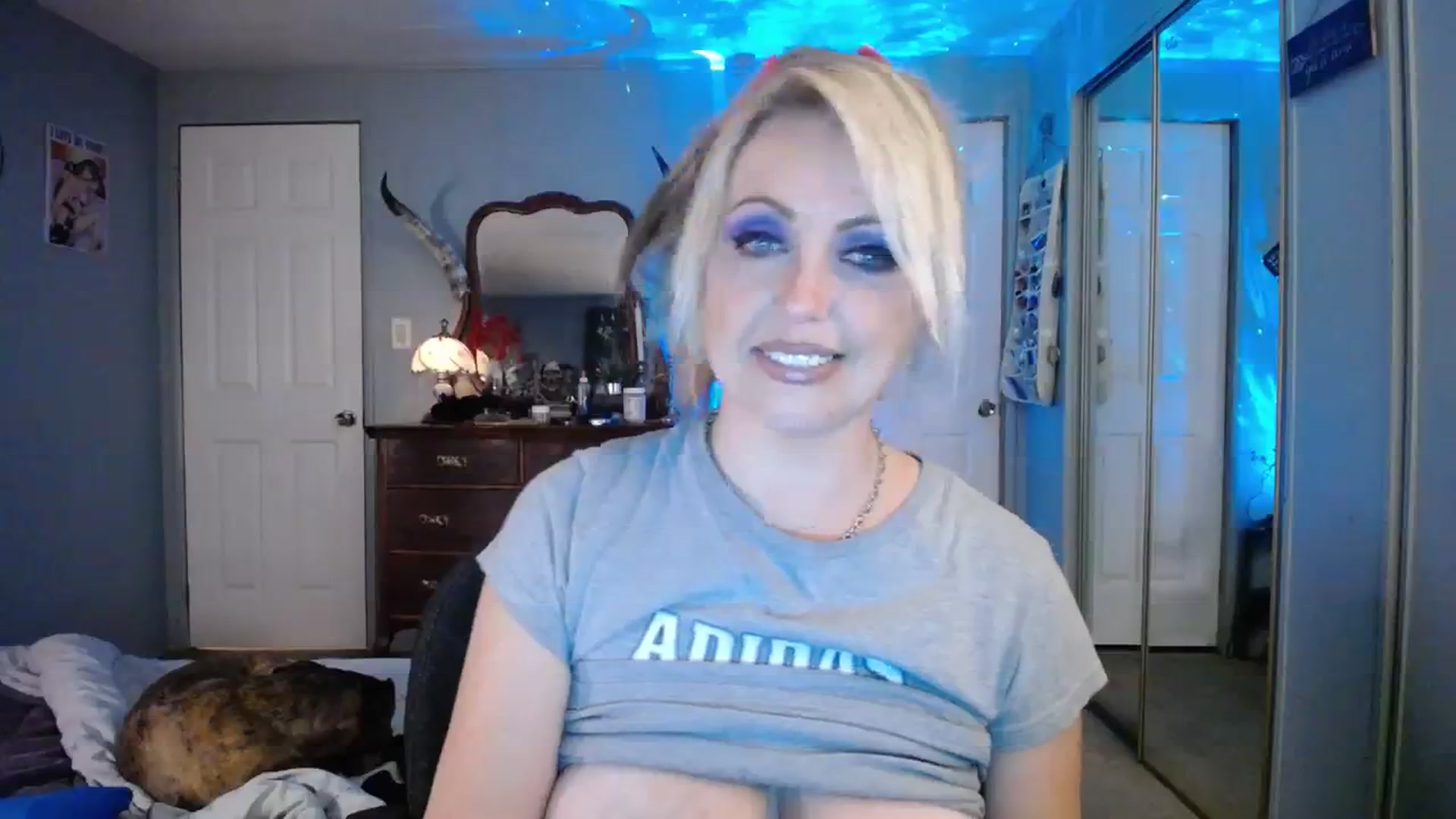 Gallery image thumbnail from Country_Daisy's myfreecams stream on, 10/08/2023, 01:15 image 4 of 20