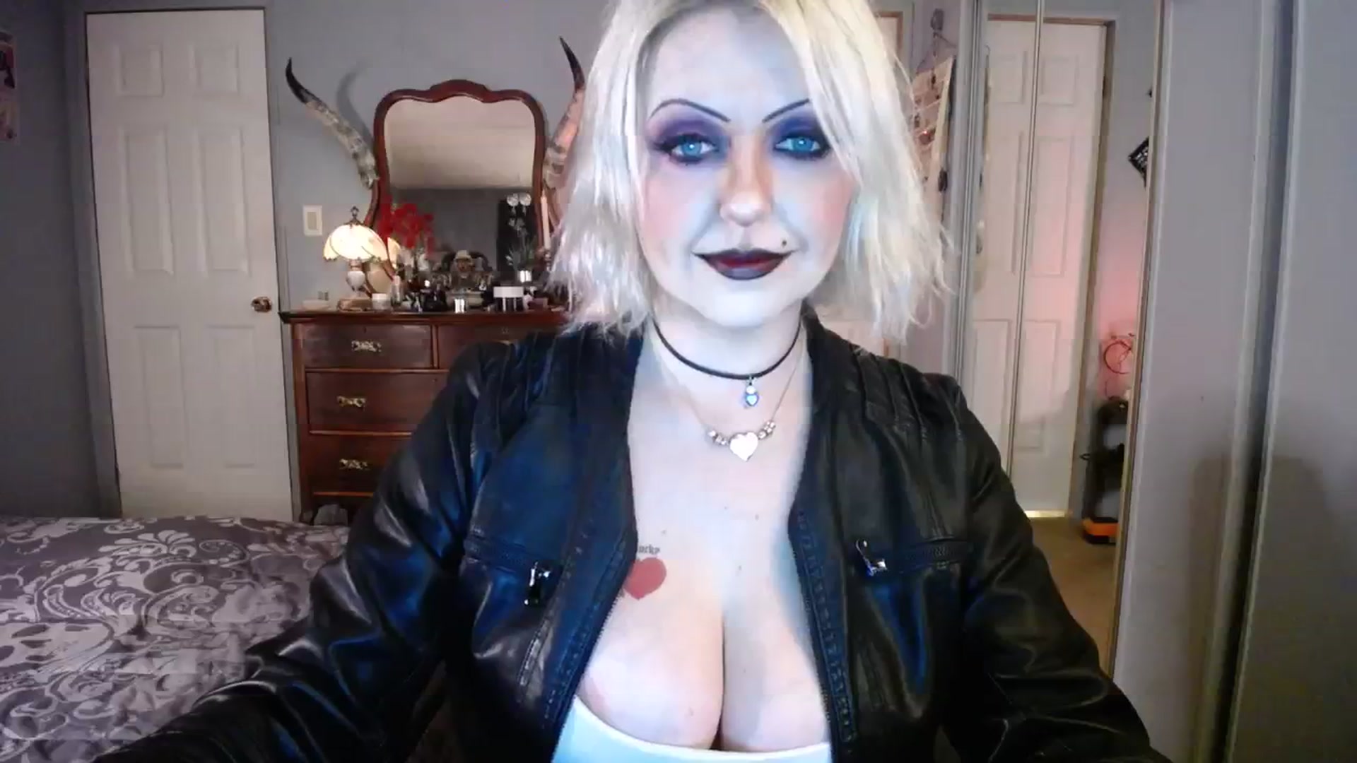 Gallery image thumbnail from Country_Daisy's myfreecams stream on, 10/30/2023, 20:38 image 9 of 20